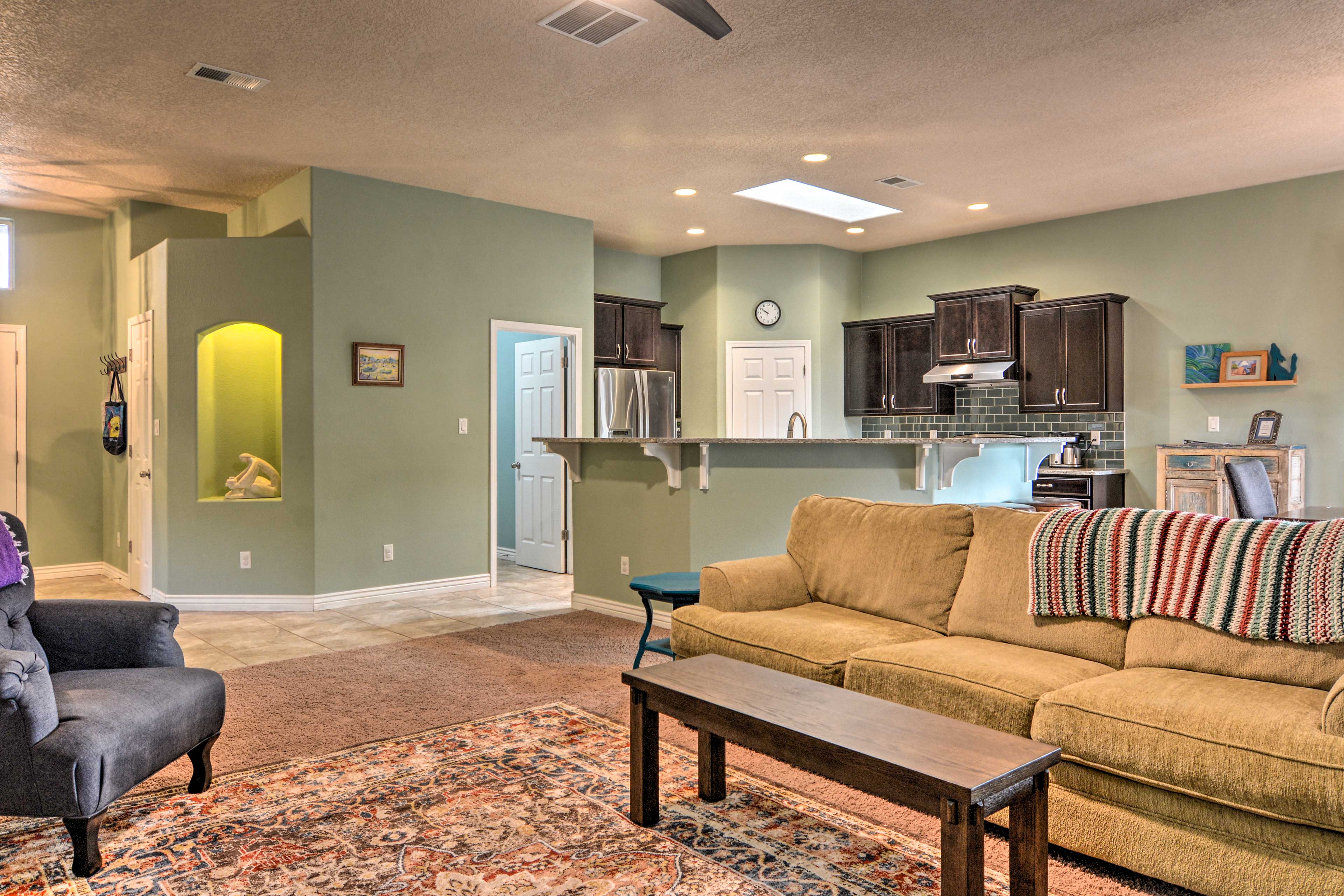 Living Room | Open Floor Plan