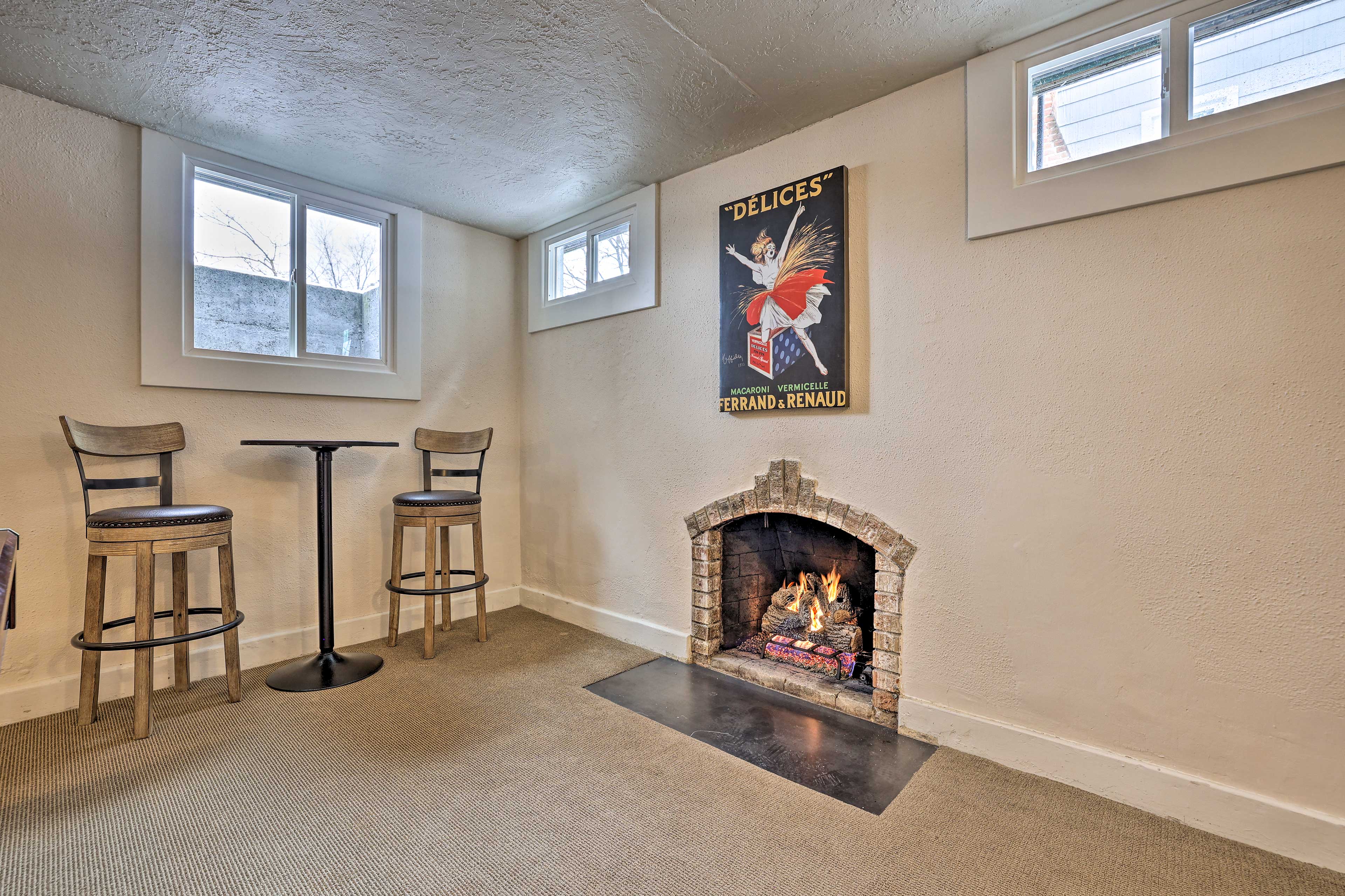 Game Room | Gas Fireplace