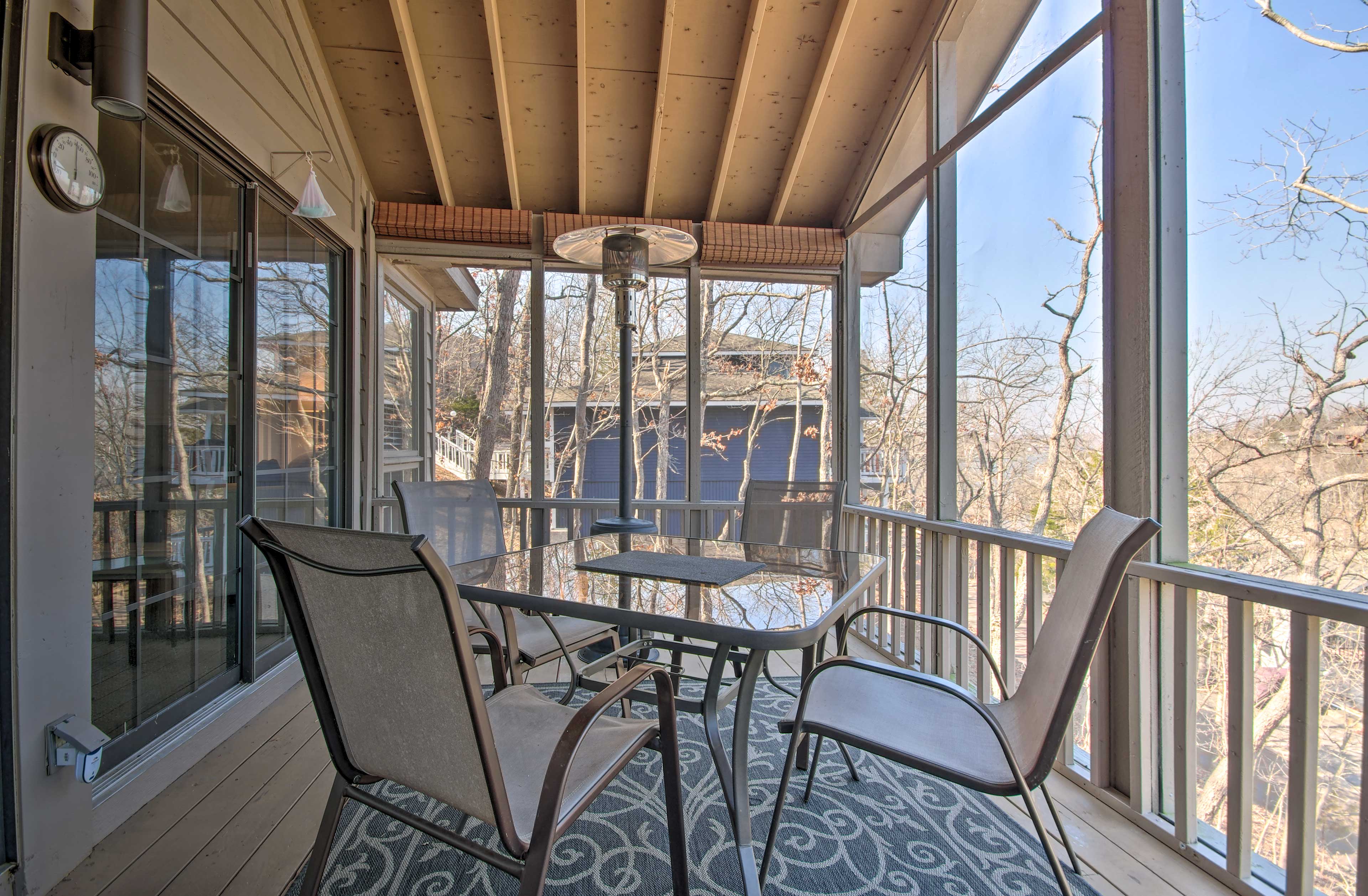 Screened-In Porch