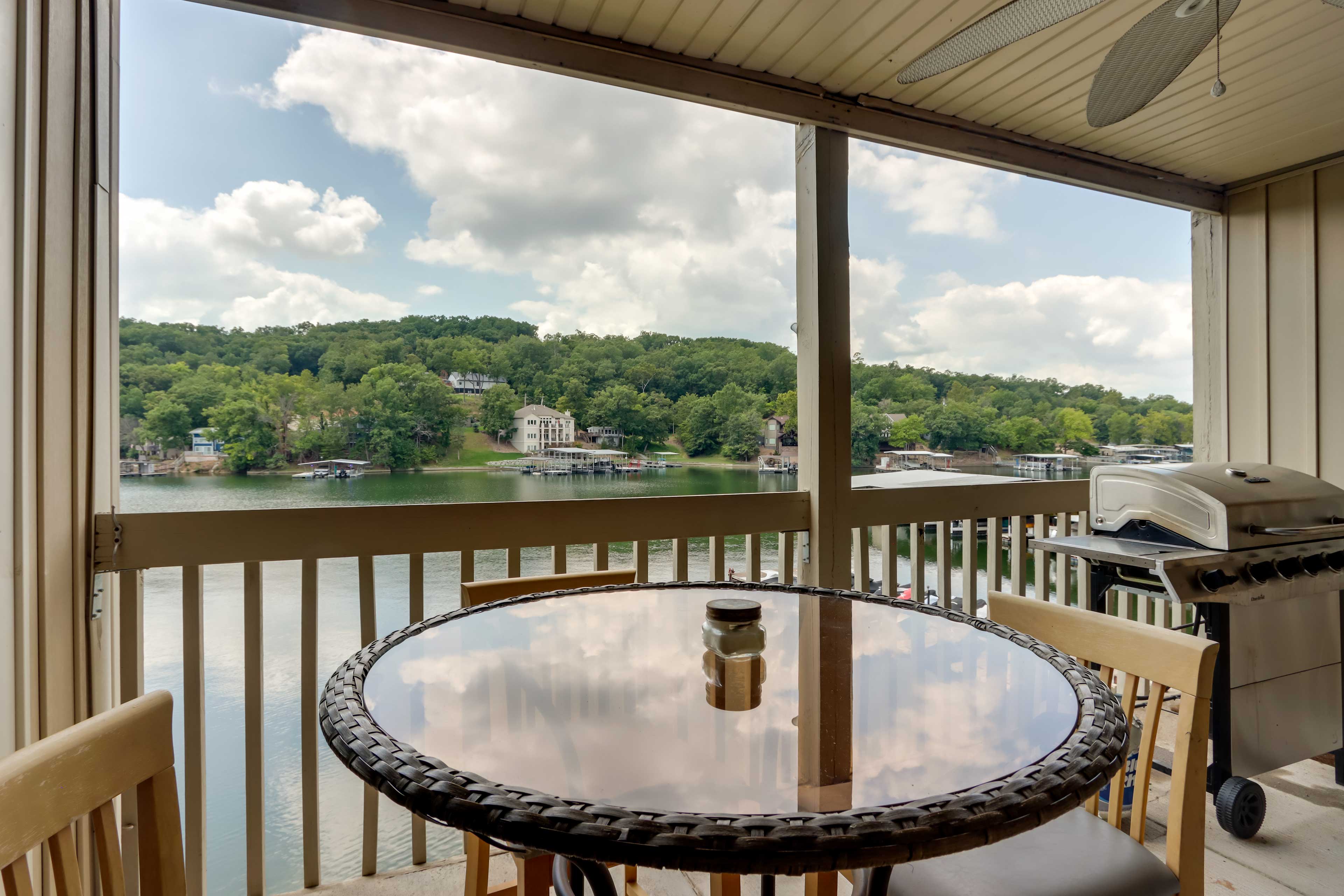 Private Balcony | Gas Grill