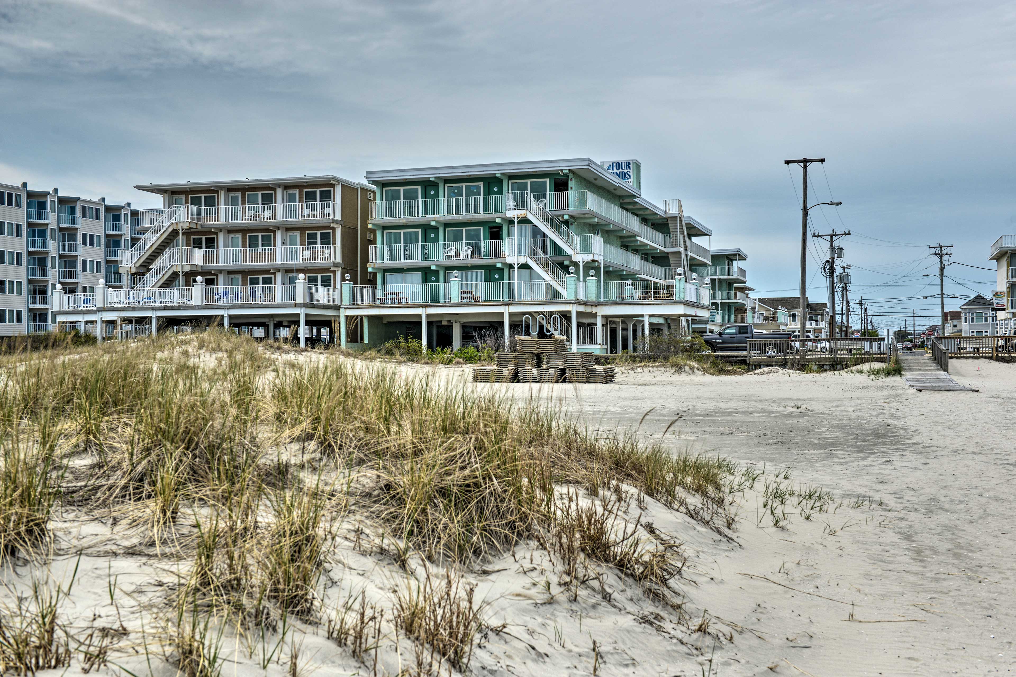 Condo Exterior |  Beachfront