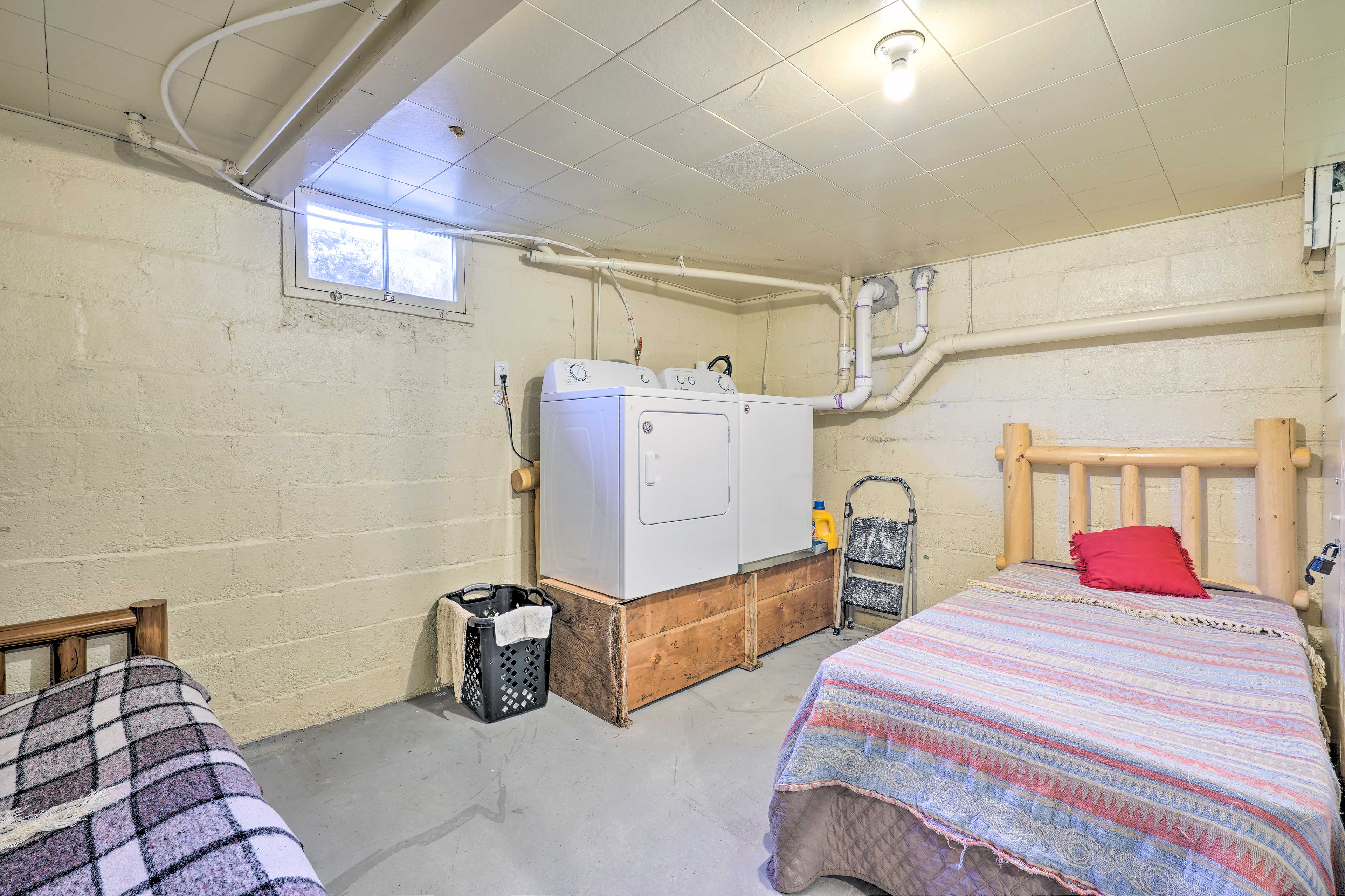 Basement | Twin Bed | In-Unit Laundry