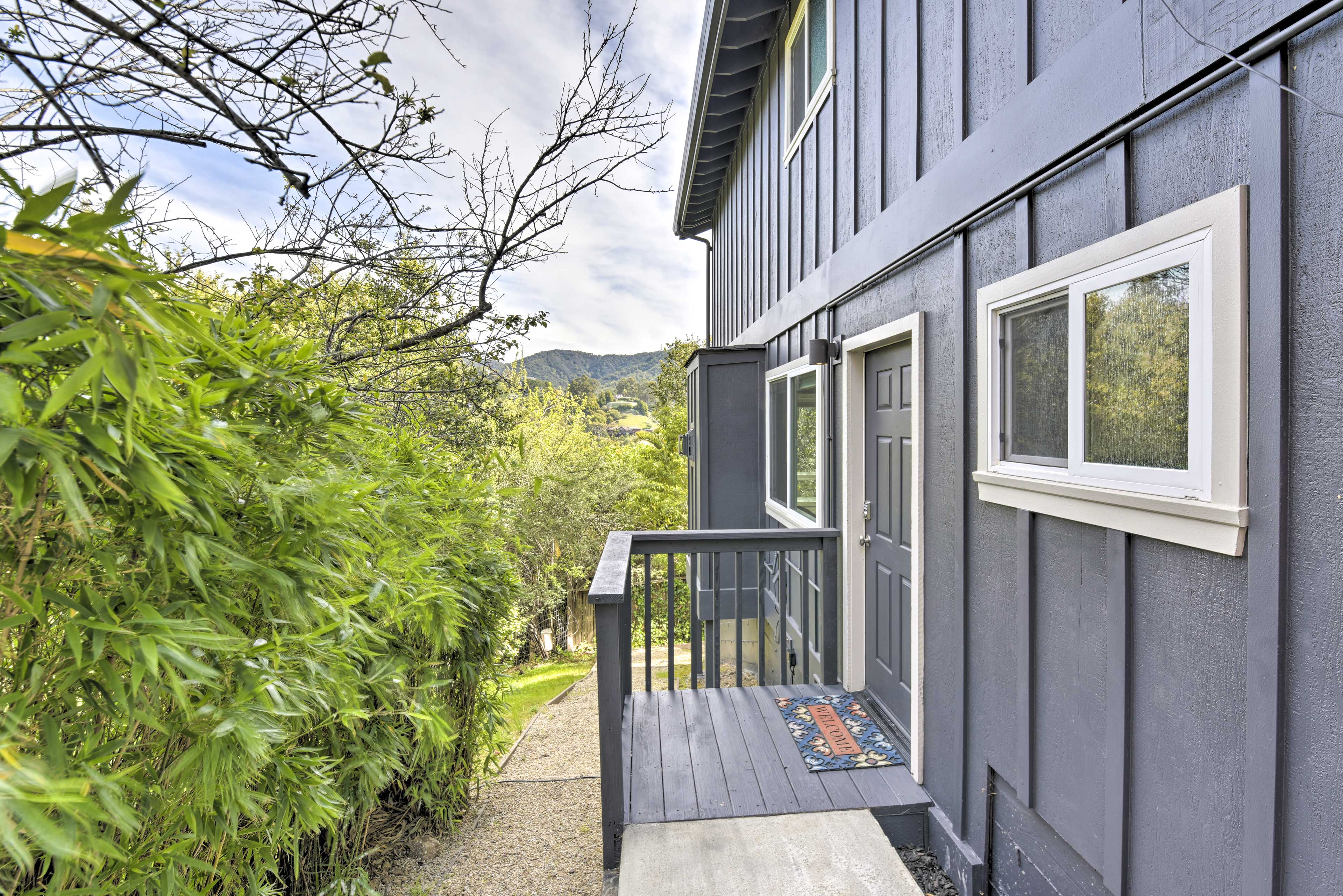 Apartment Entrance (Outdoor Steps Required)