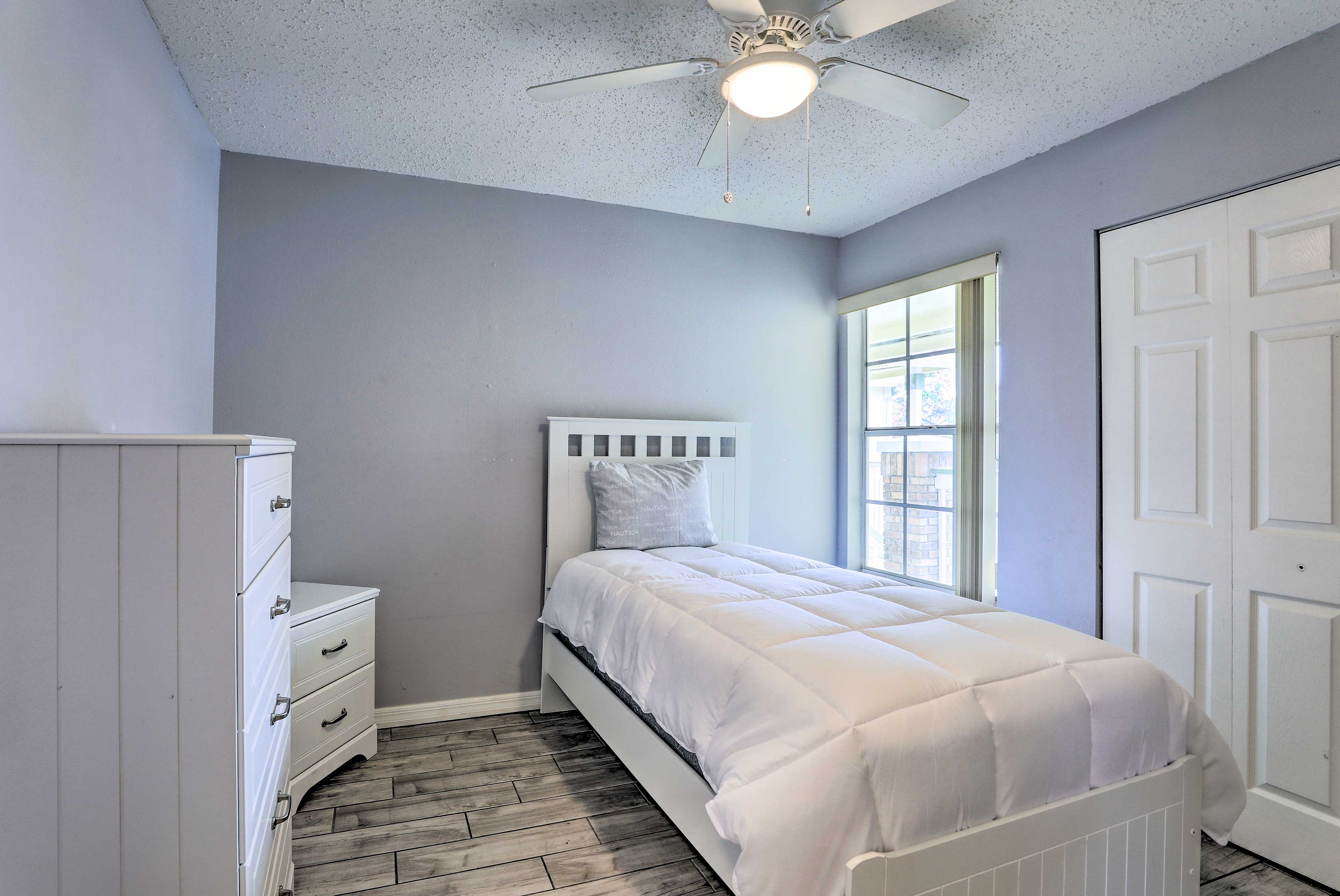 Bedroom 3 | Twin Bed w/ Twin Trundle