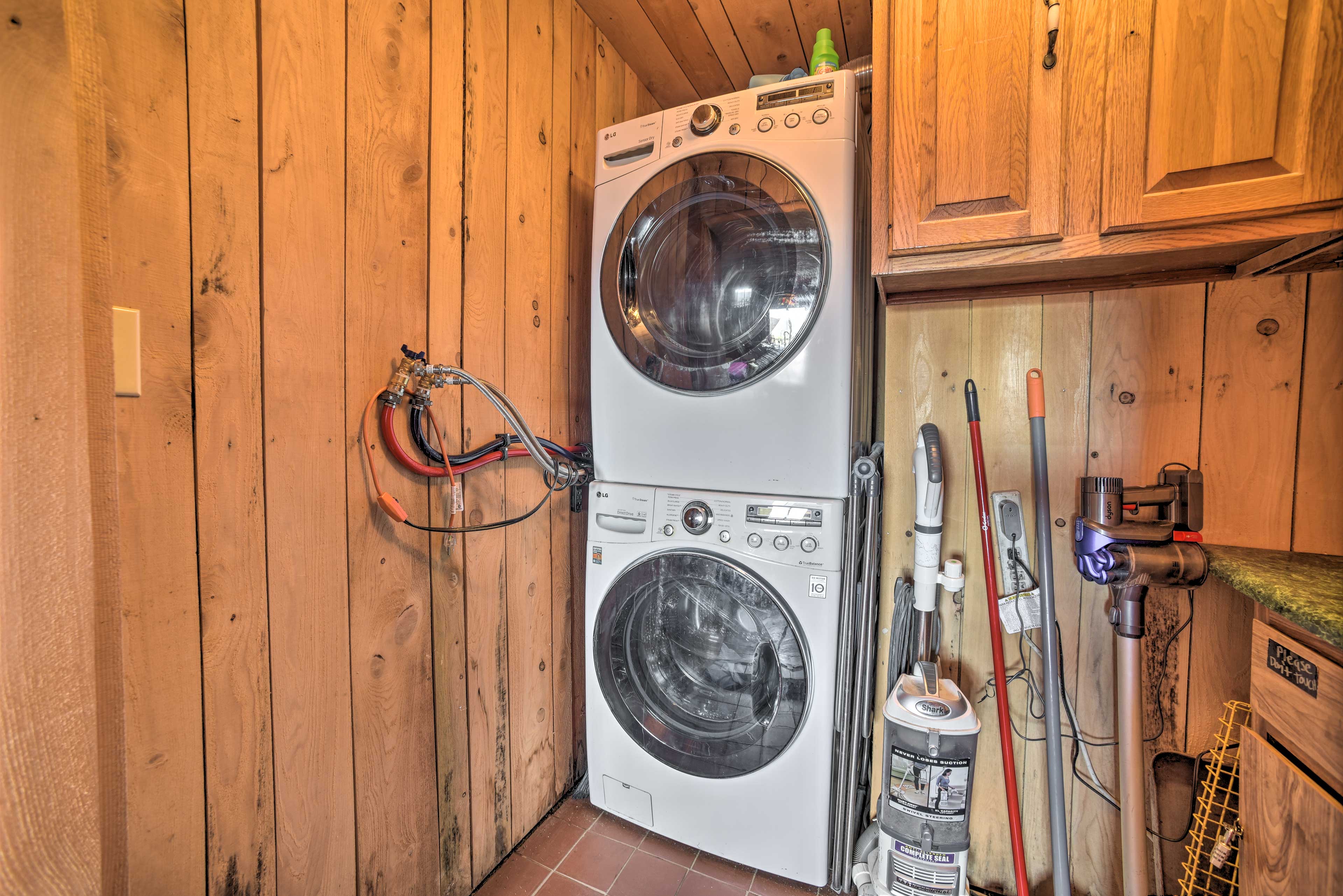 In-Unit Laundry Machines | 1st Floor