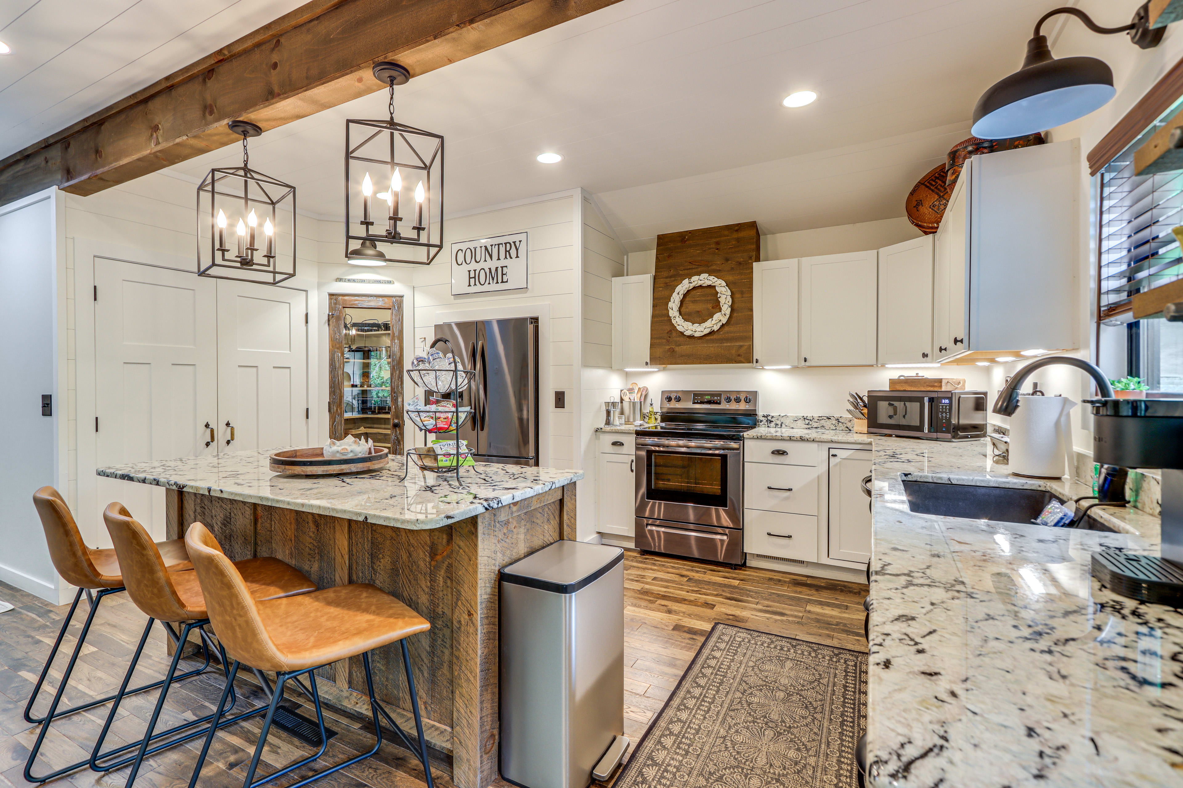 Fully Equipped Kitchen w/ Dark Stainless Steel Appliances