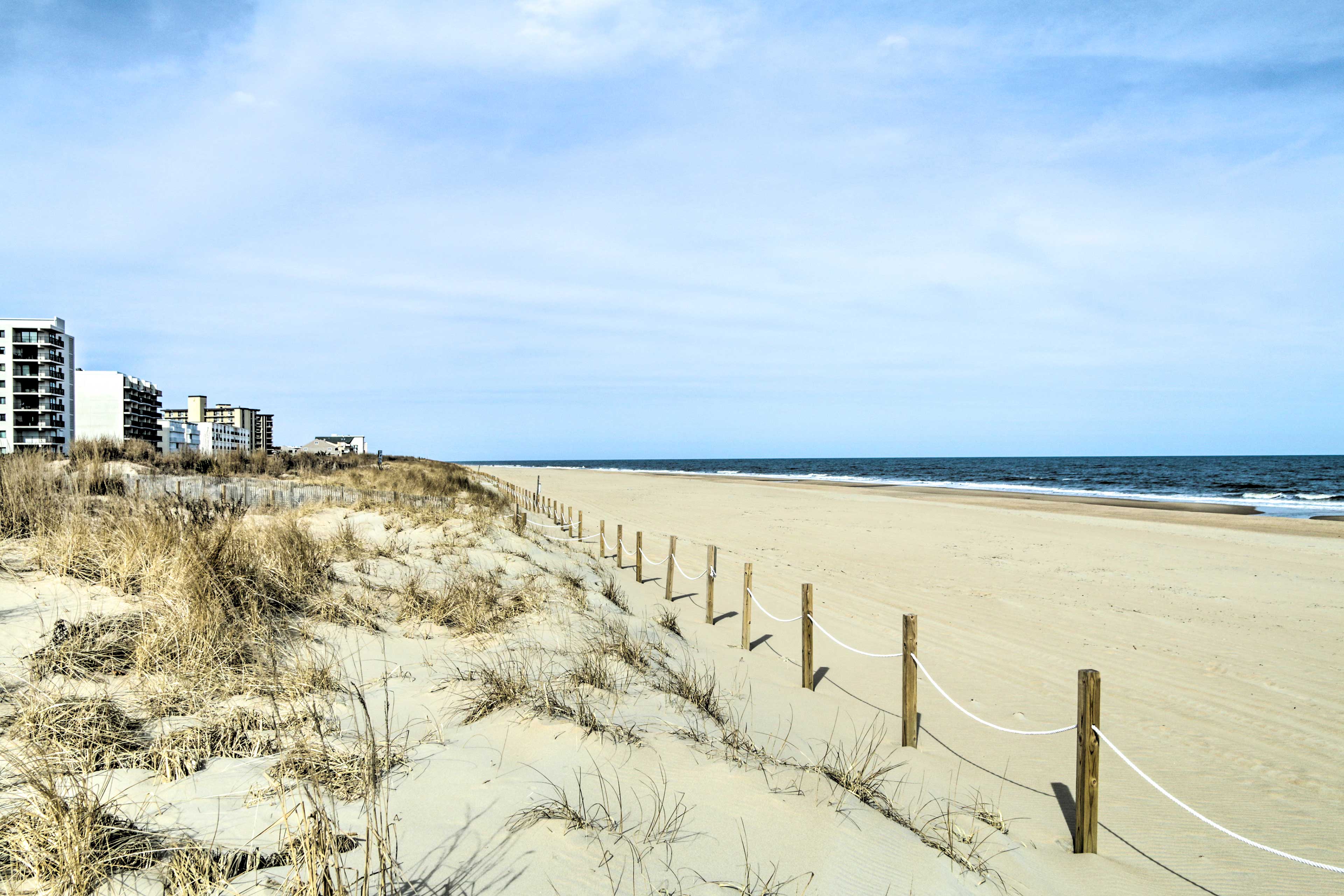 Sand Dunes & Ocean Views