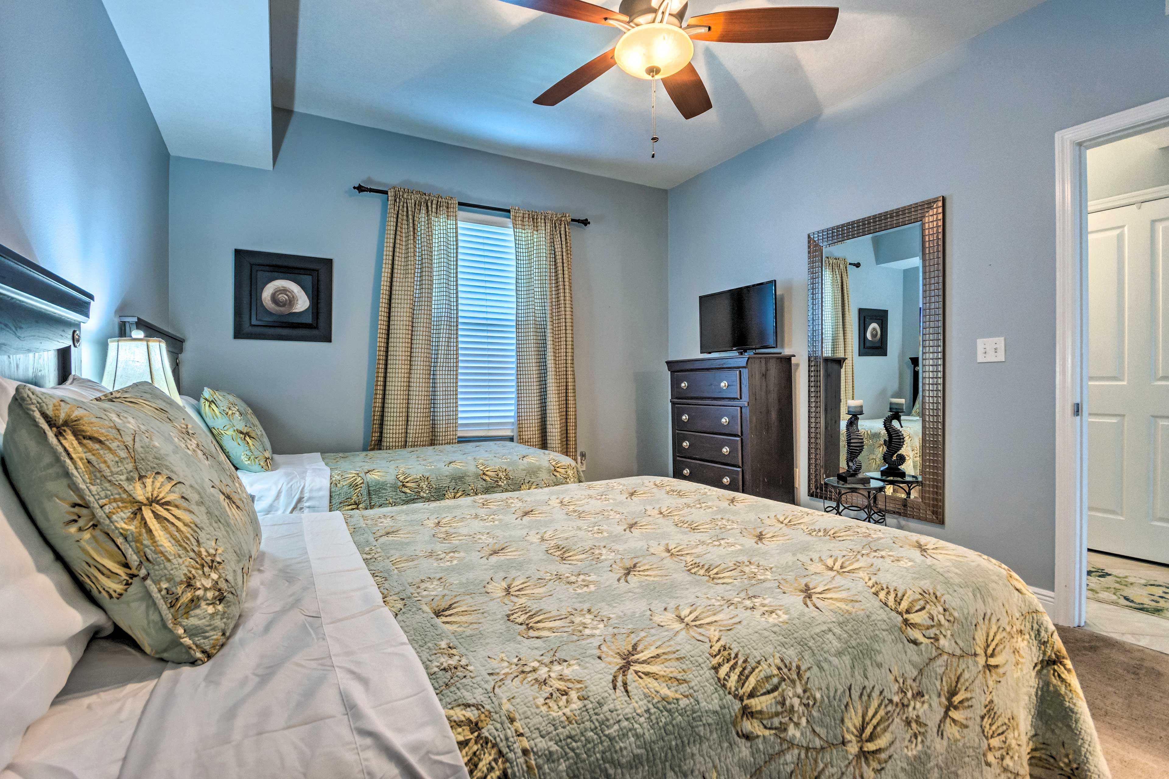 Bedroom 3 | 1 Full Bed | 1 Twin Bed