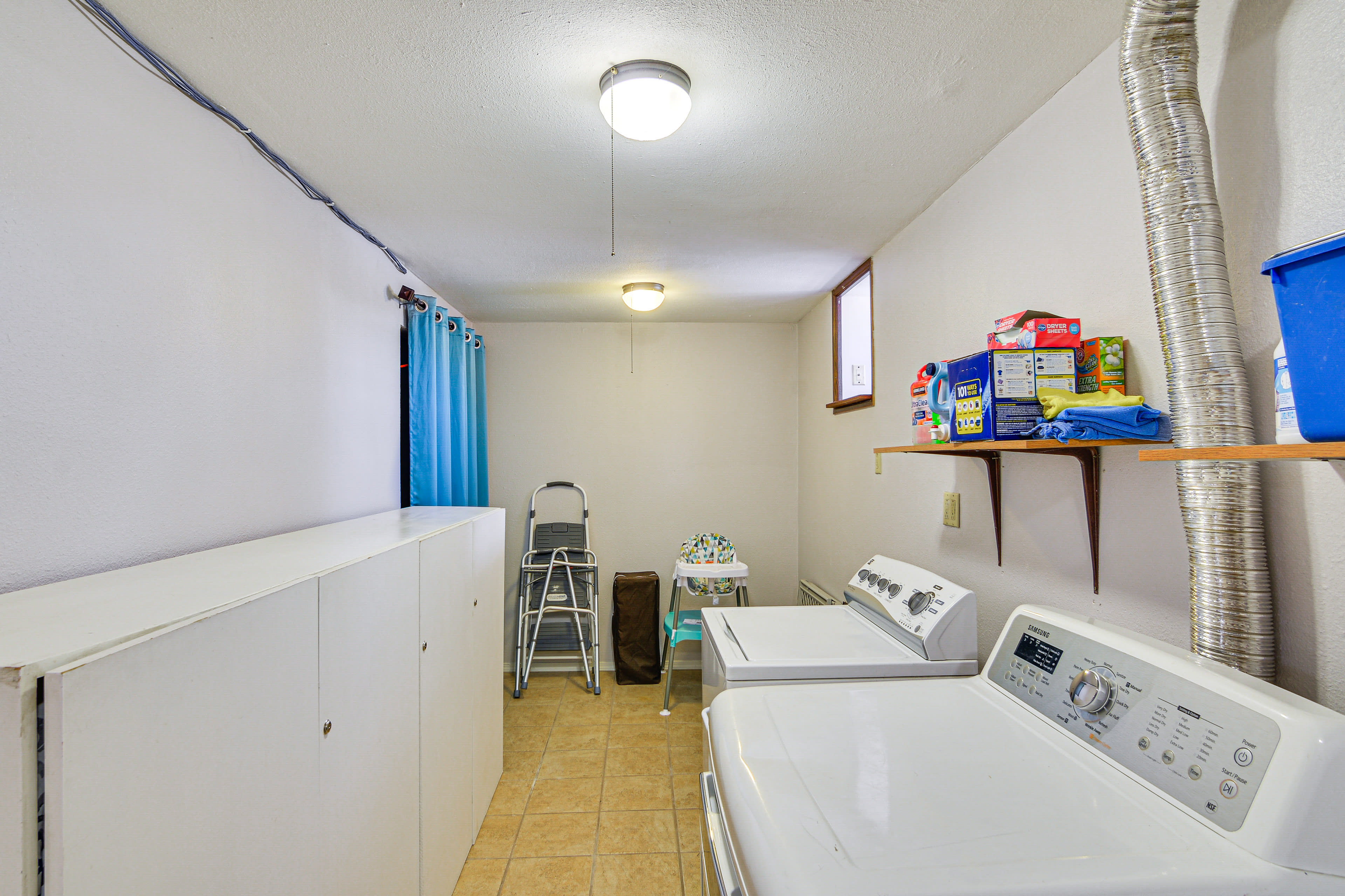 Laundry Room | Lower Level