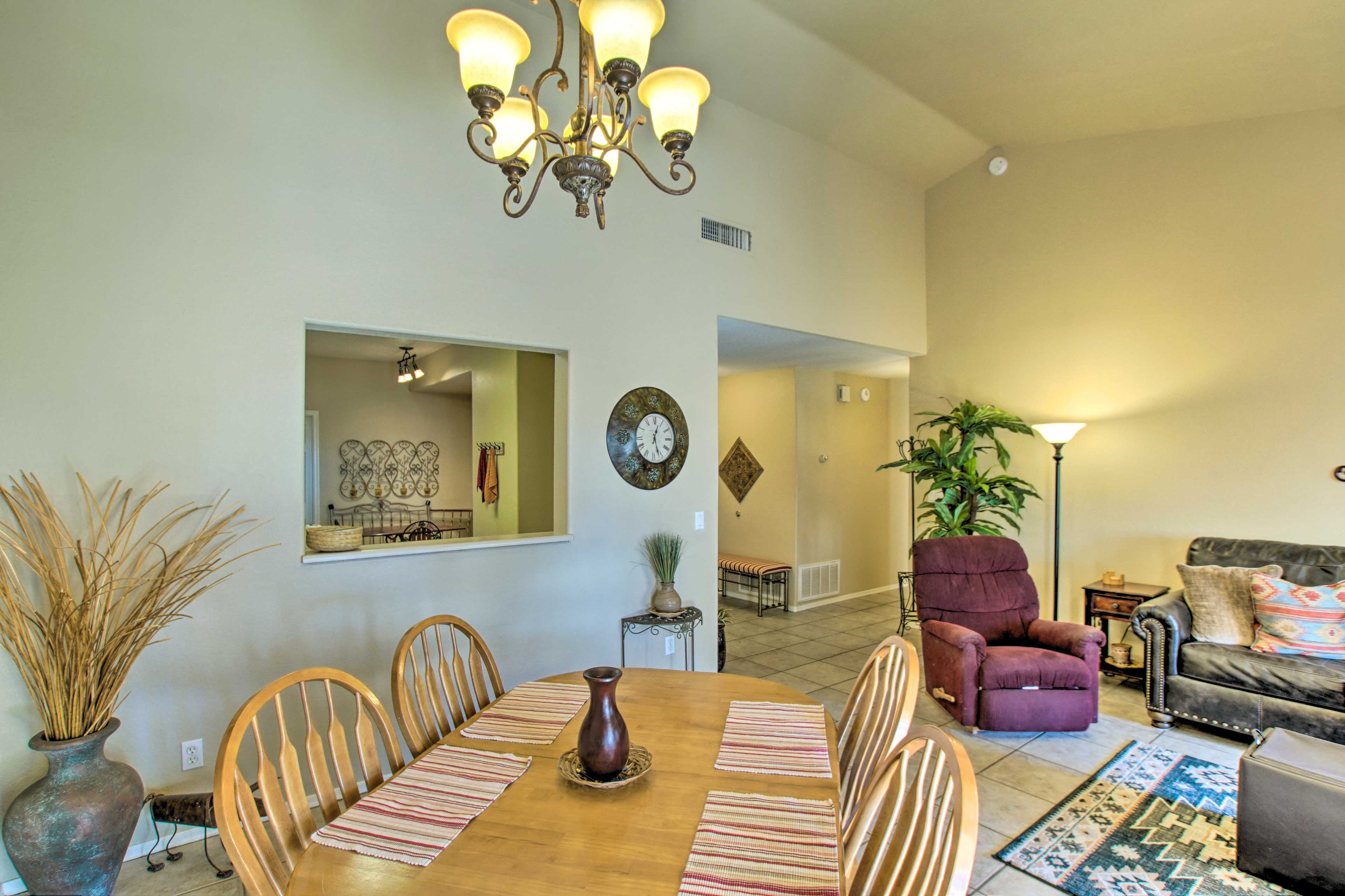 Dining Room | Dishware/Flatware