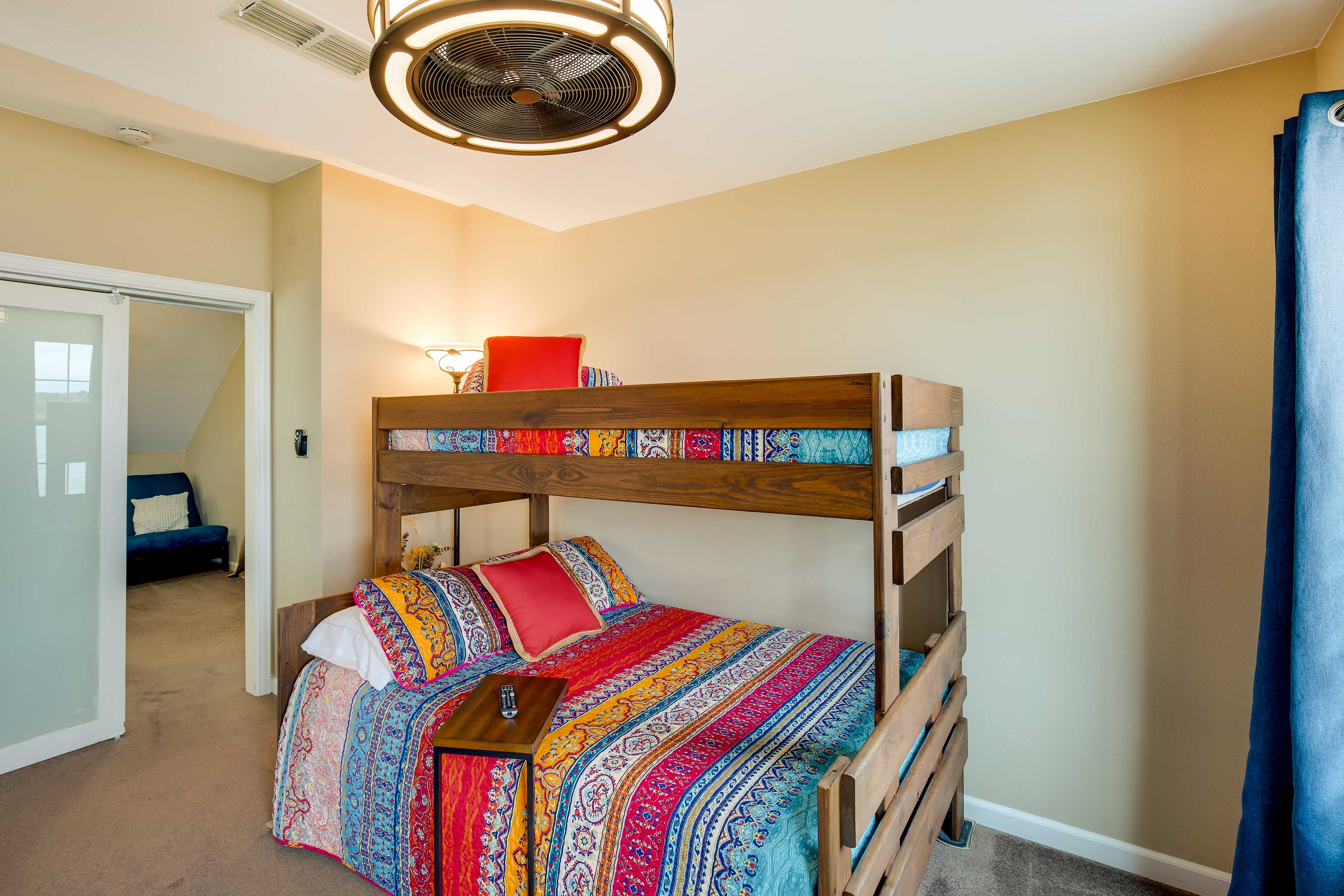 Bedroom 2 | Twin/Full Bunk Bed | Third Floor