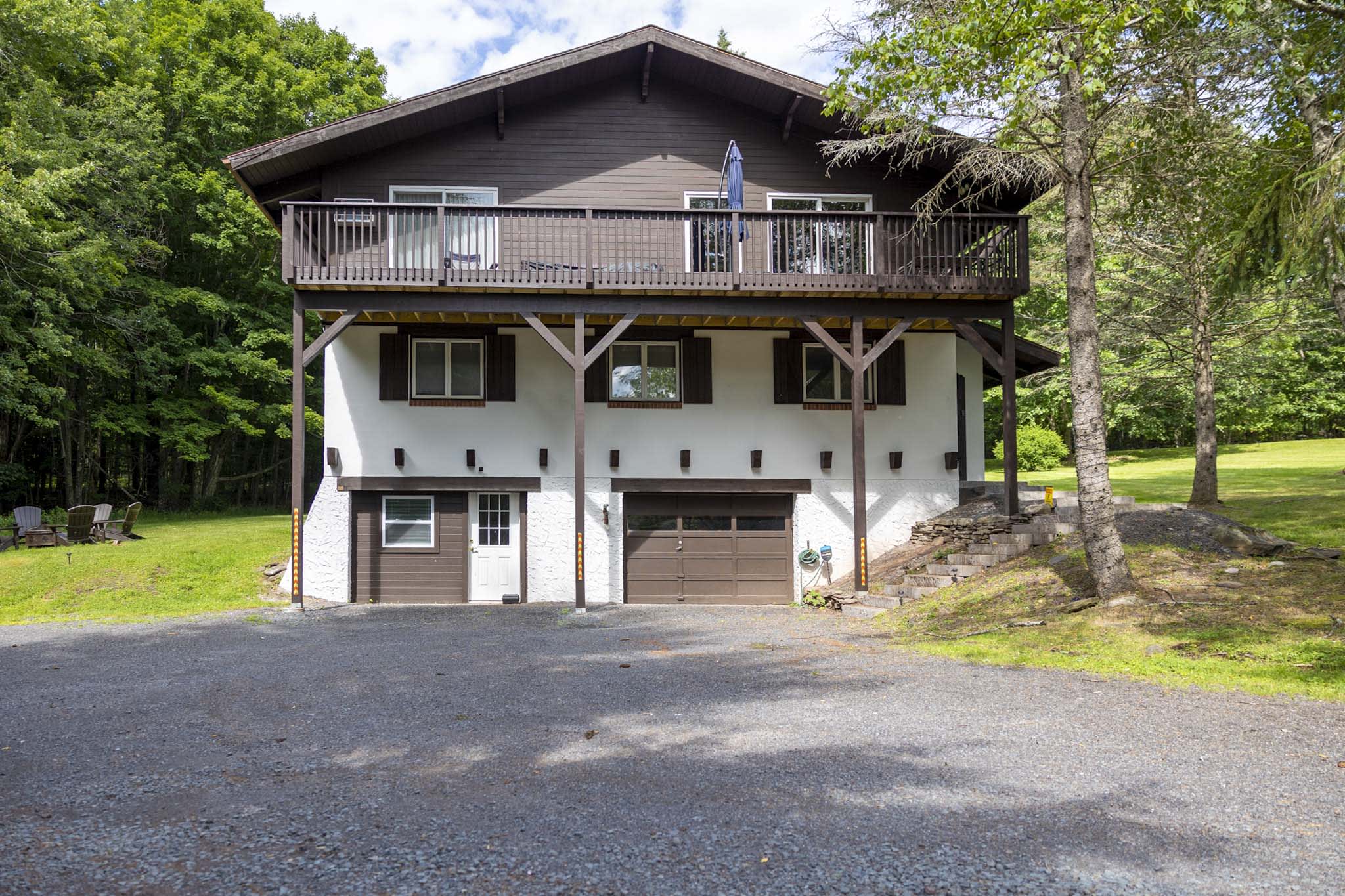 Windham Vacation Rental | 6BR | 3.5BA | 3,000 Sq Ft | Stairs Required