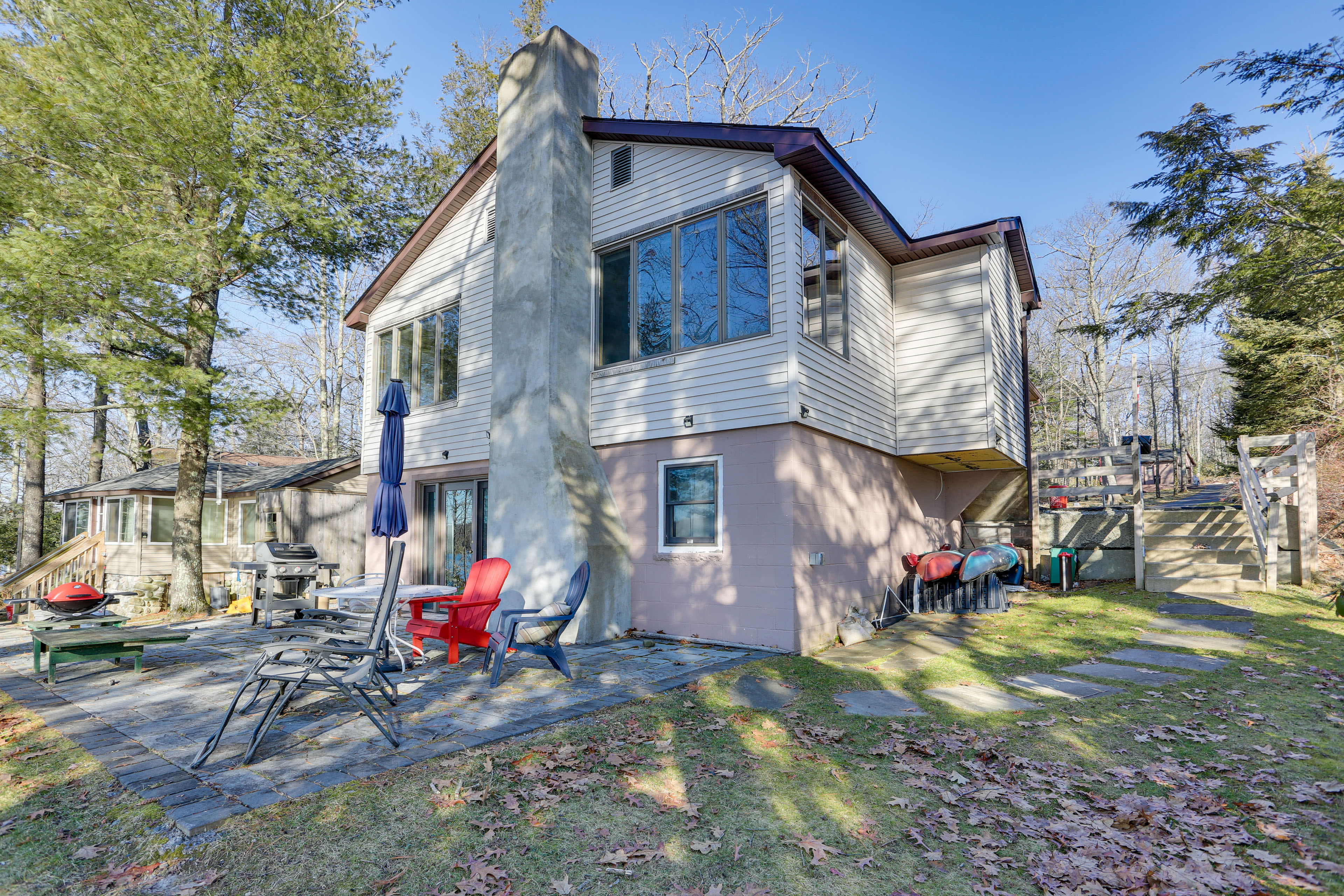 Patio | Lakefront w/ Swim Access | Gas Grill | Kayaks | Fire Pit