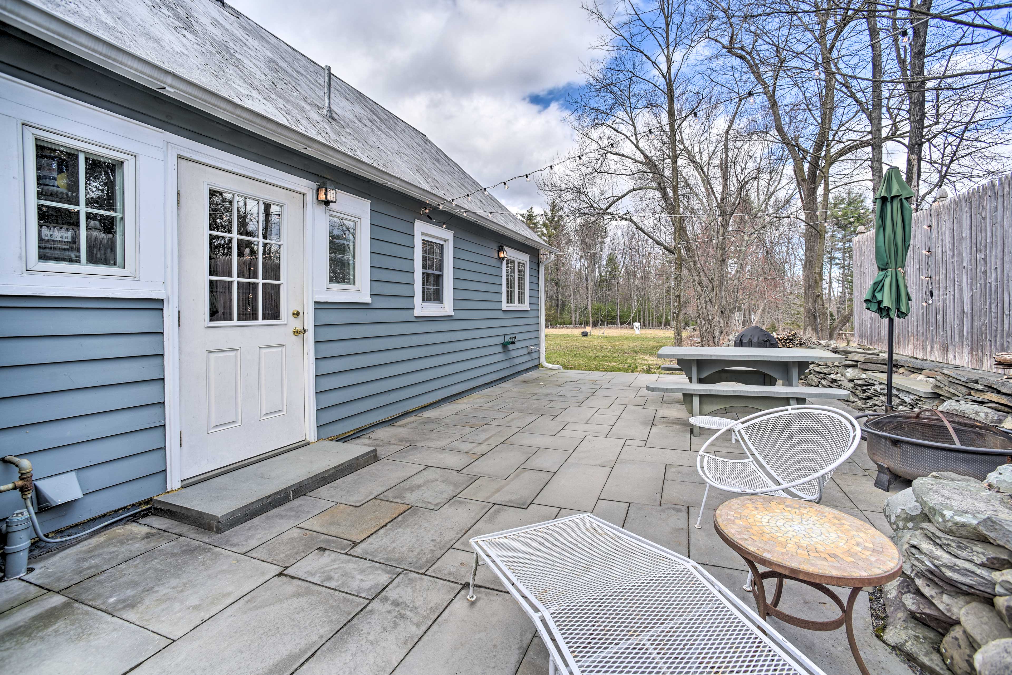 Woodstock Vacation Rental | 2BR | 1BA | 1,000 Sq Ft | Step-Free Entry