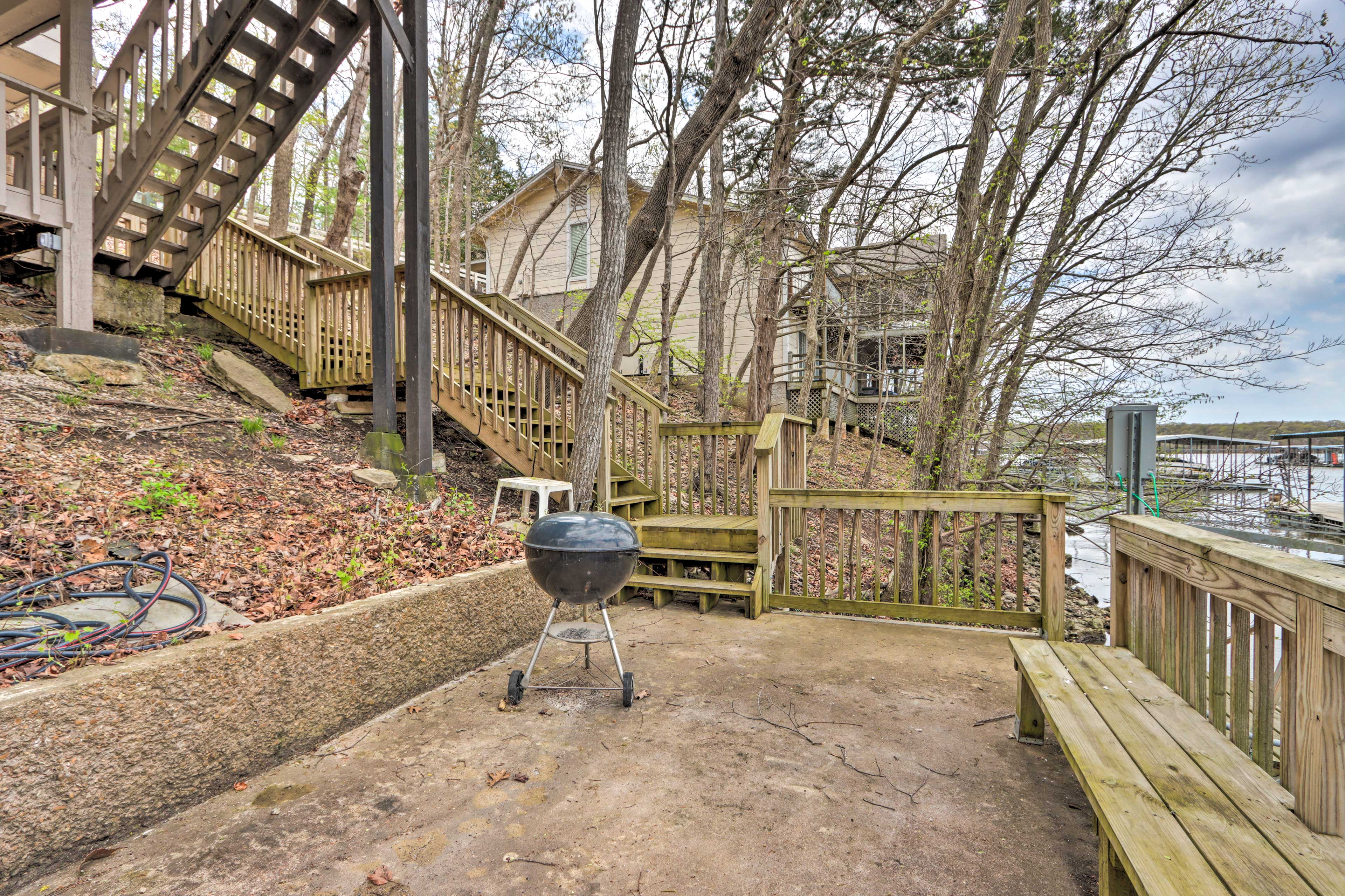 Lakefront Patio | Charcoal Grill | Stairs to Access