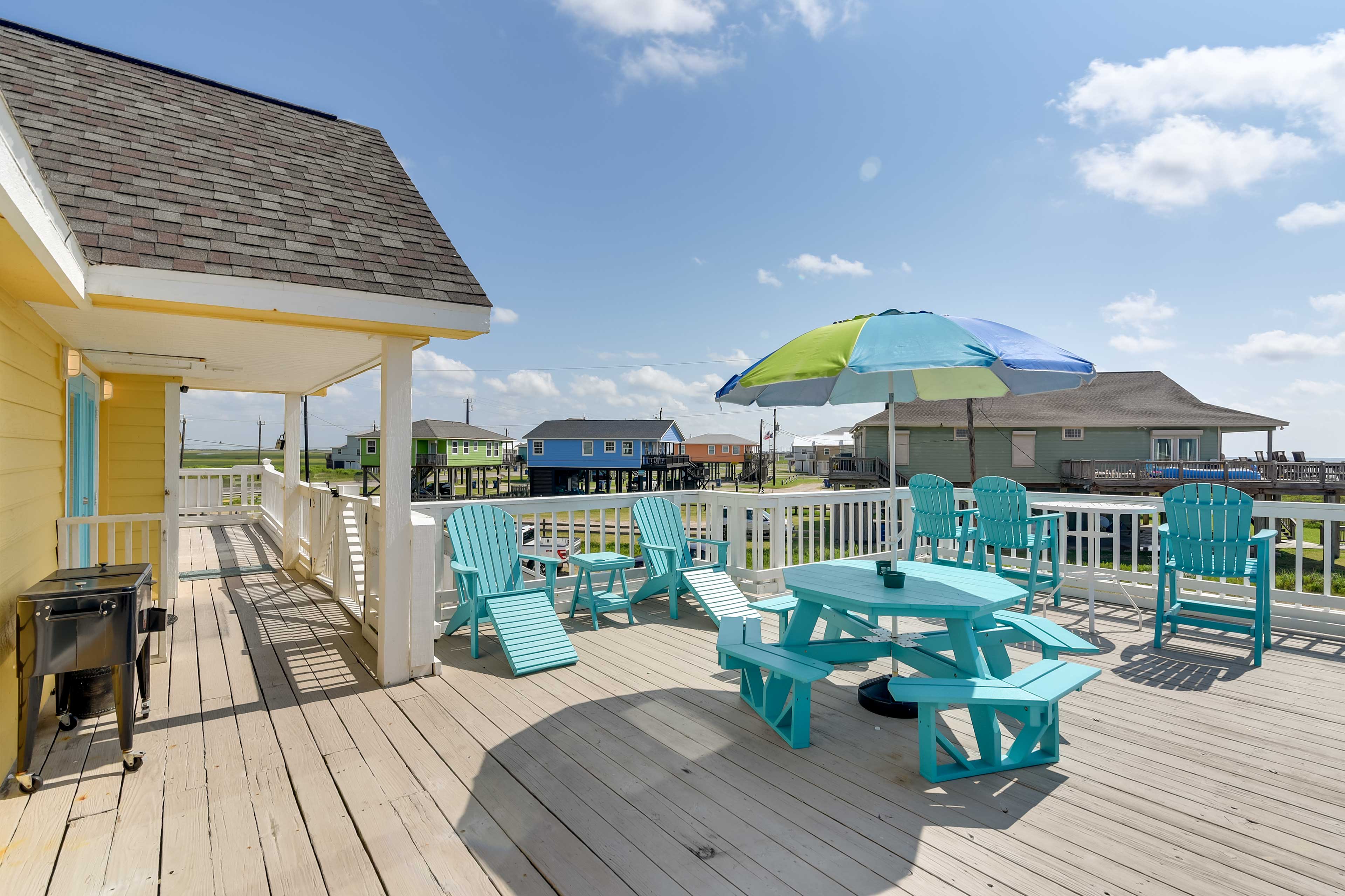 Home w/ Ocean-View Deck & BBQ: Steps to the Beach!