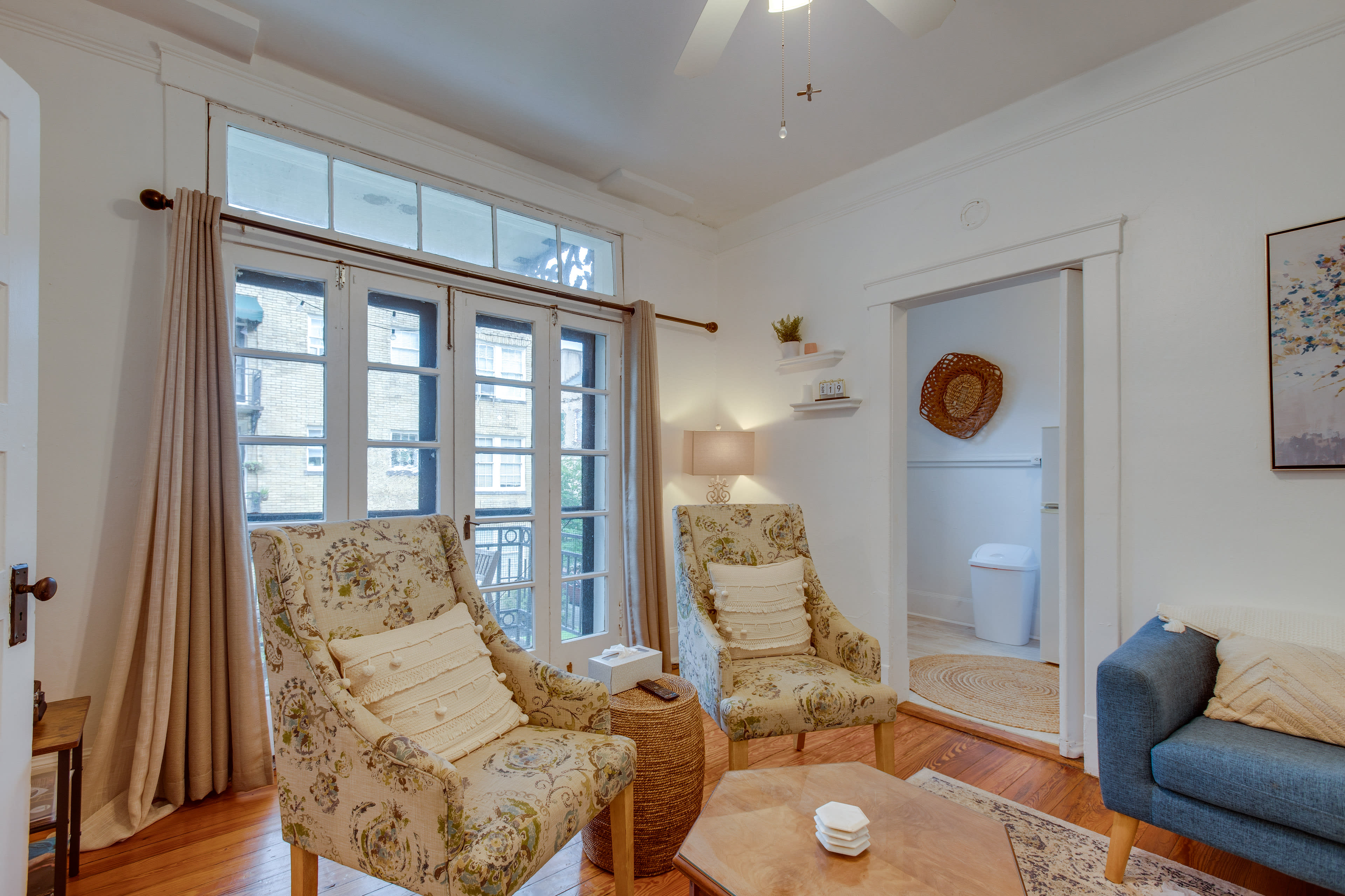 Living Room | Linens Provided | Coin Laundry