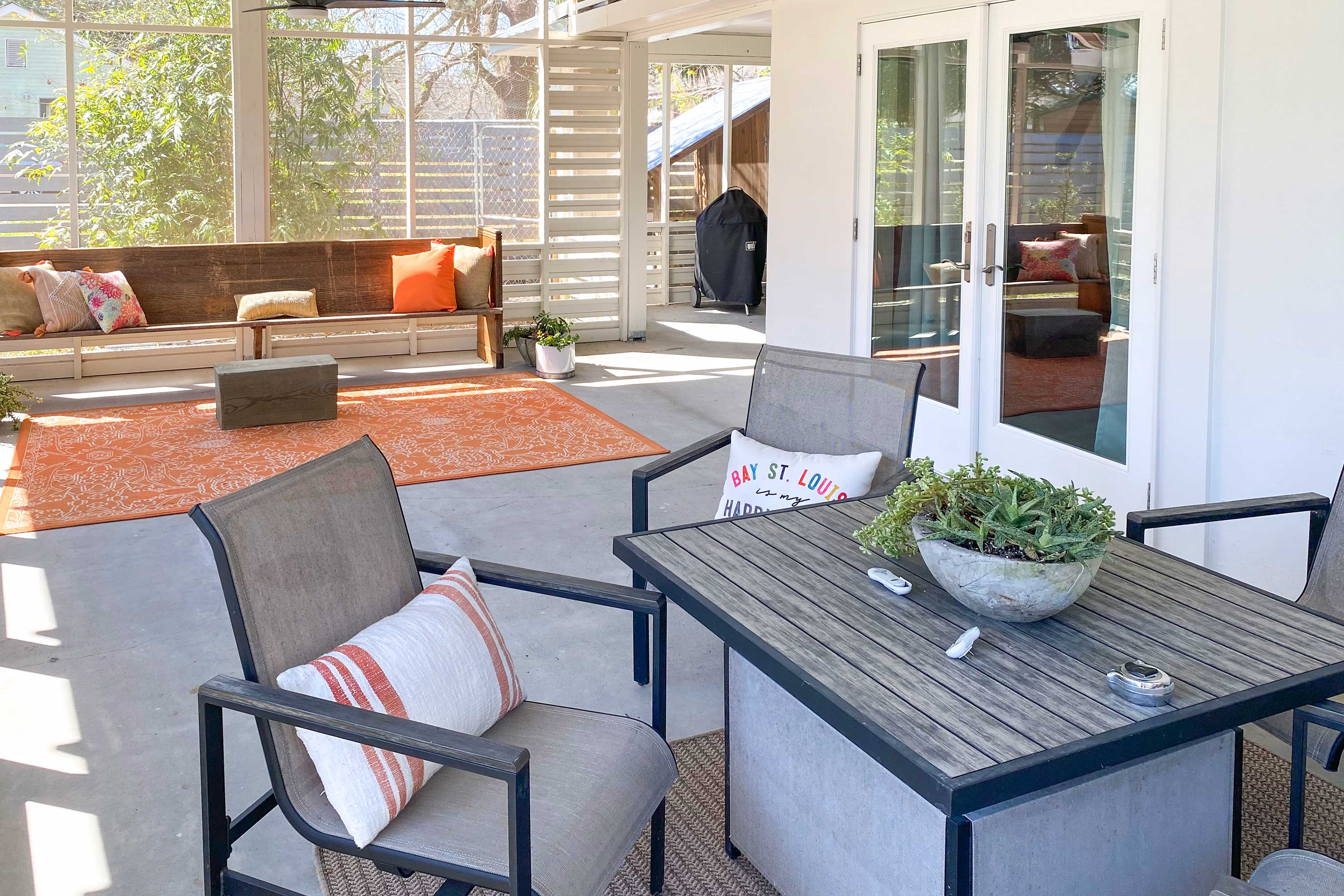 Screened-In Porch