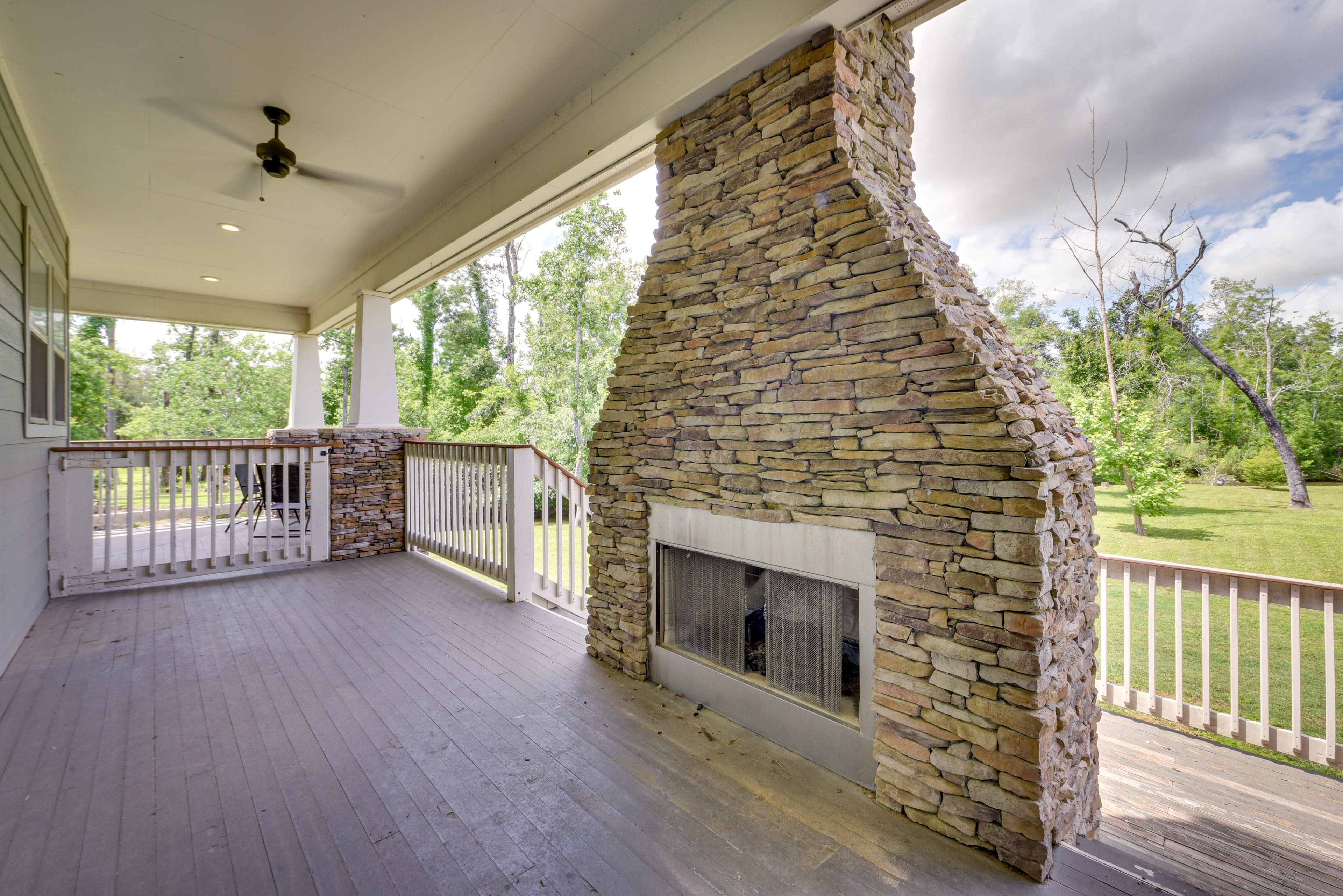 Wraparound Porch | Fireplace