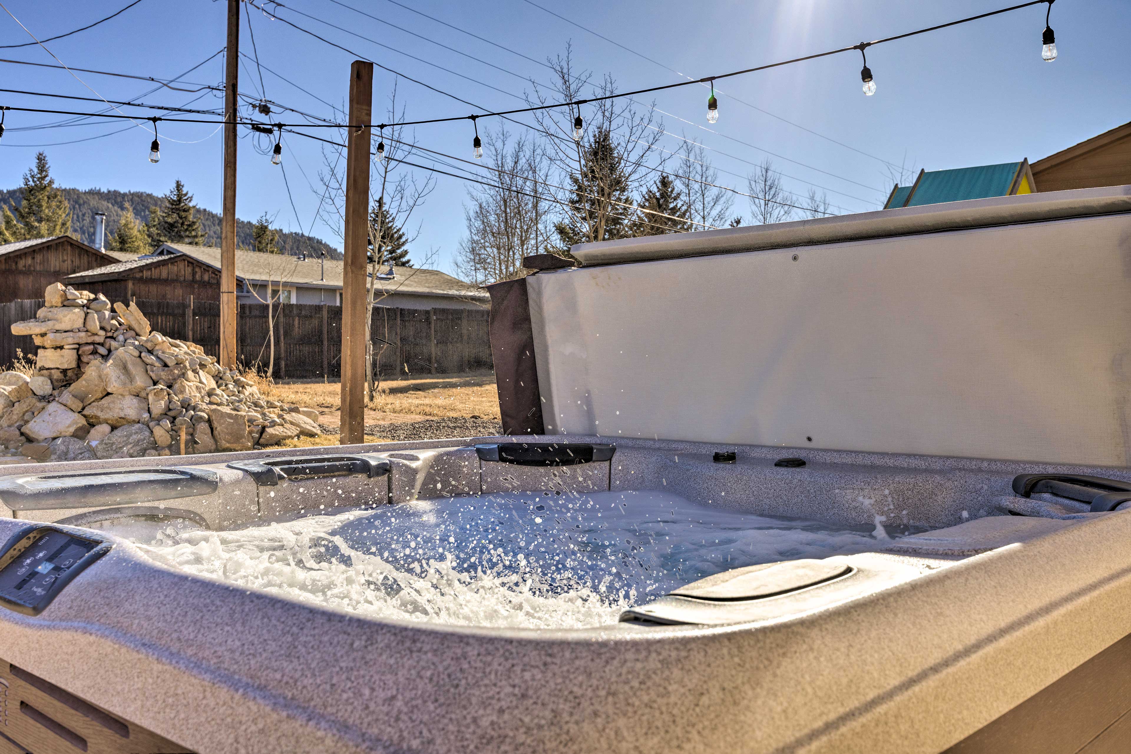 Backyard | Private Hot Tub