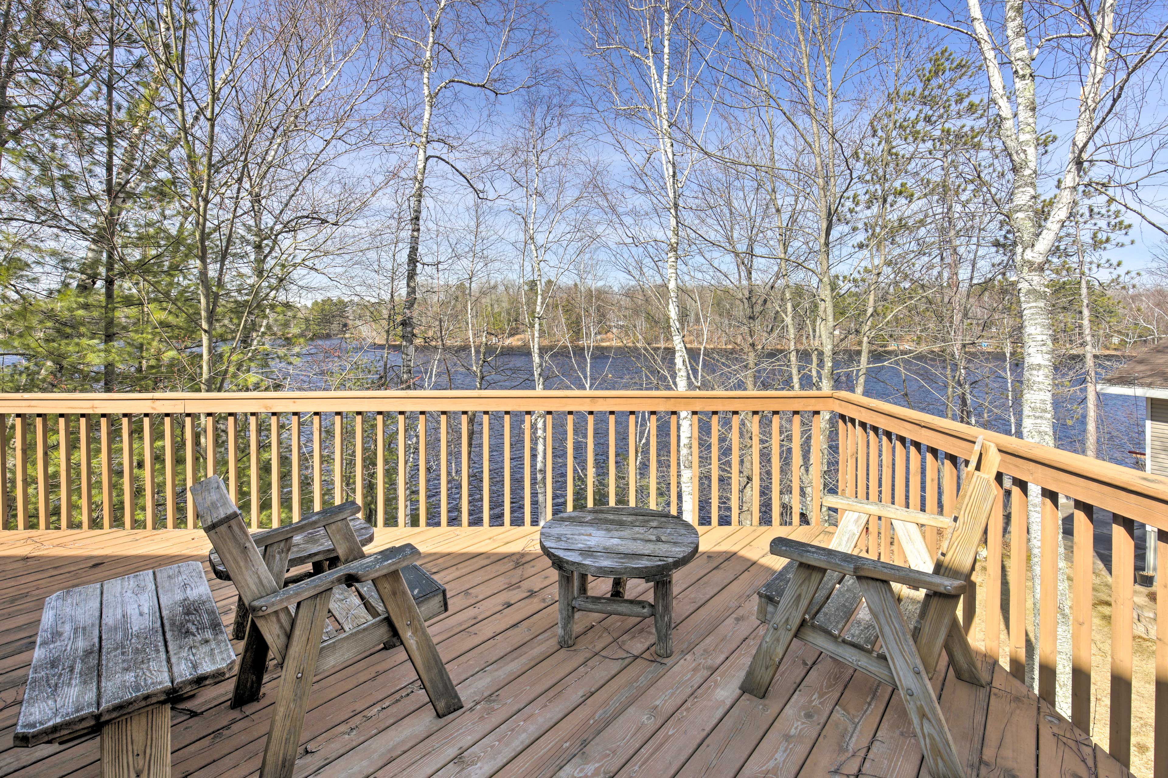 Deck | Silver Lake (Lincoln County) Views