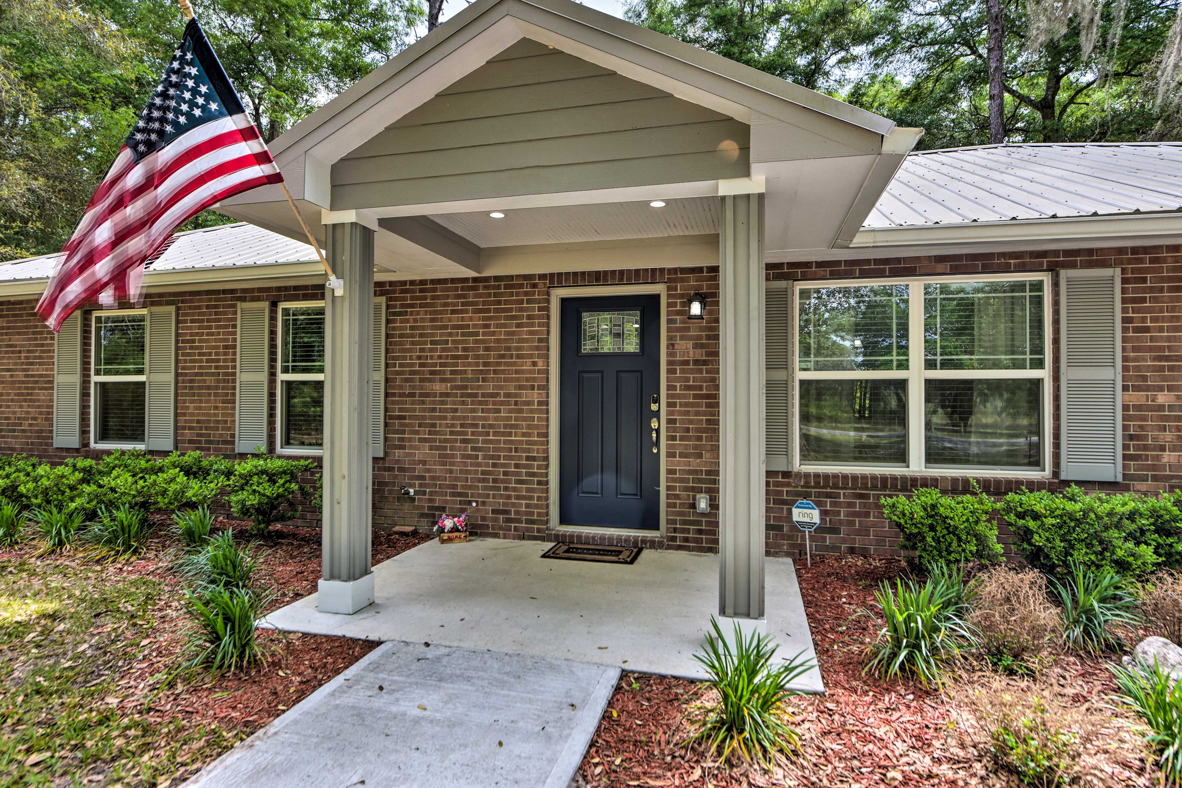 Front Door | Step-Free Entry