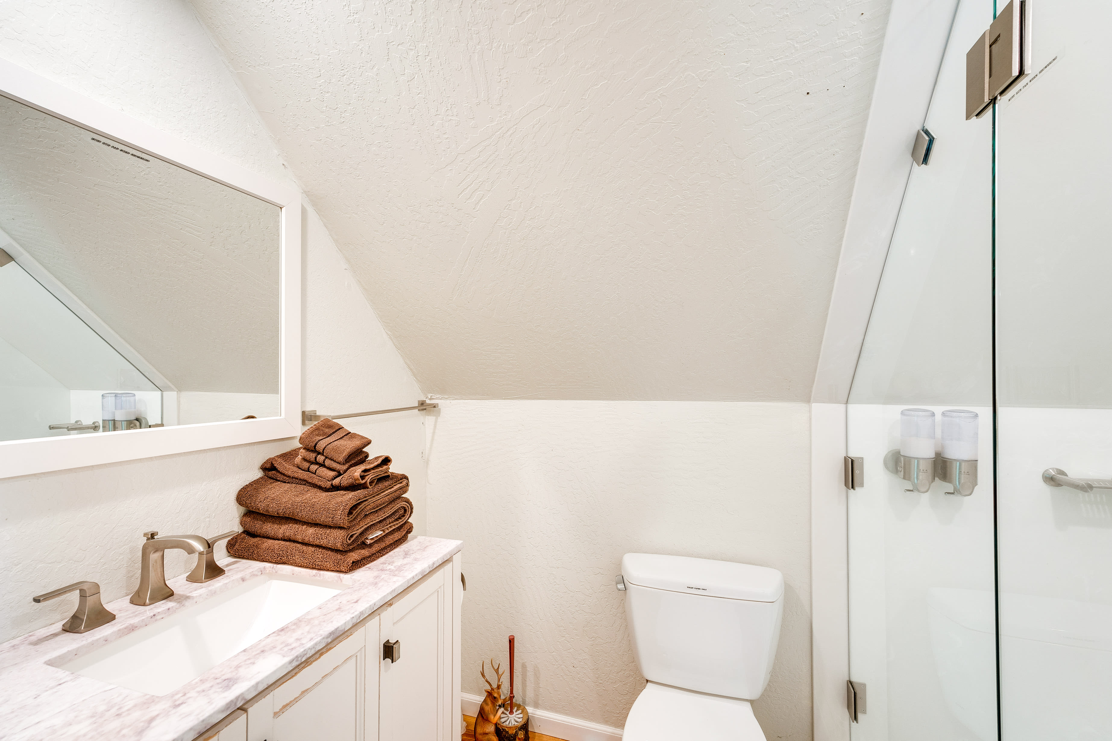 En-Suite Bathroom | Access via Bedroom 4