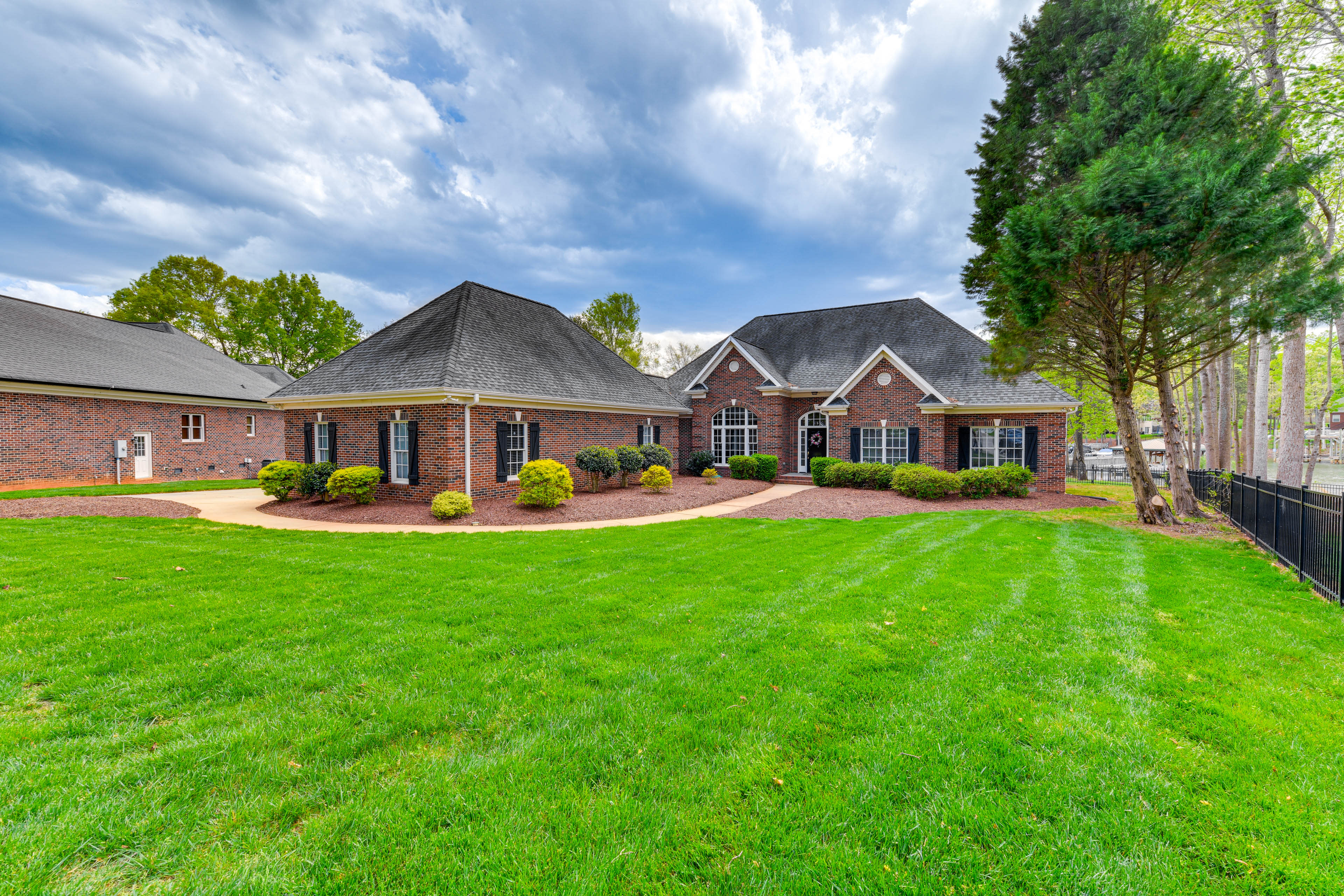 Home Exterior | Keyless Entry