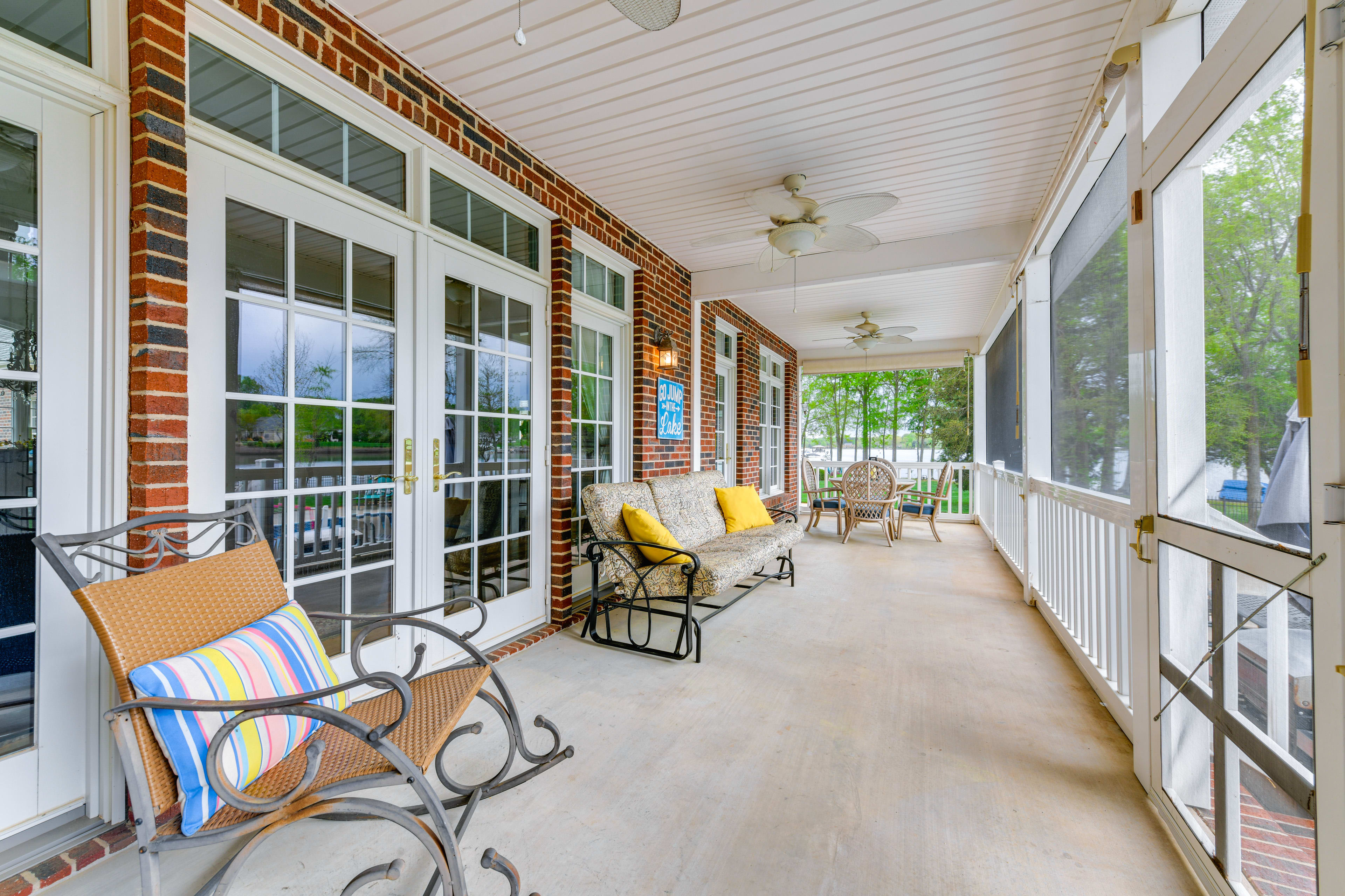 Screened Porch