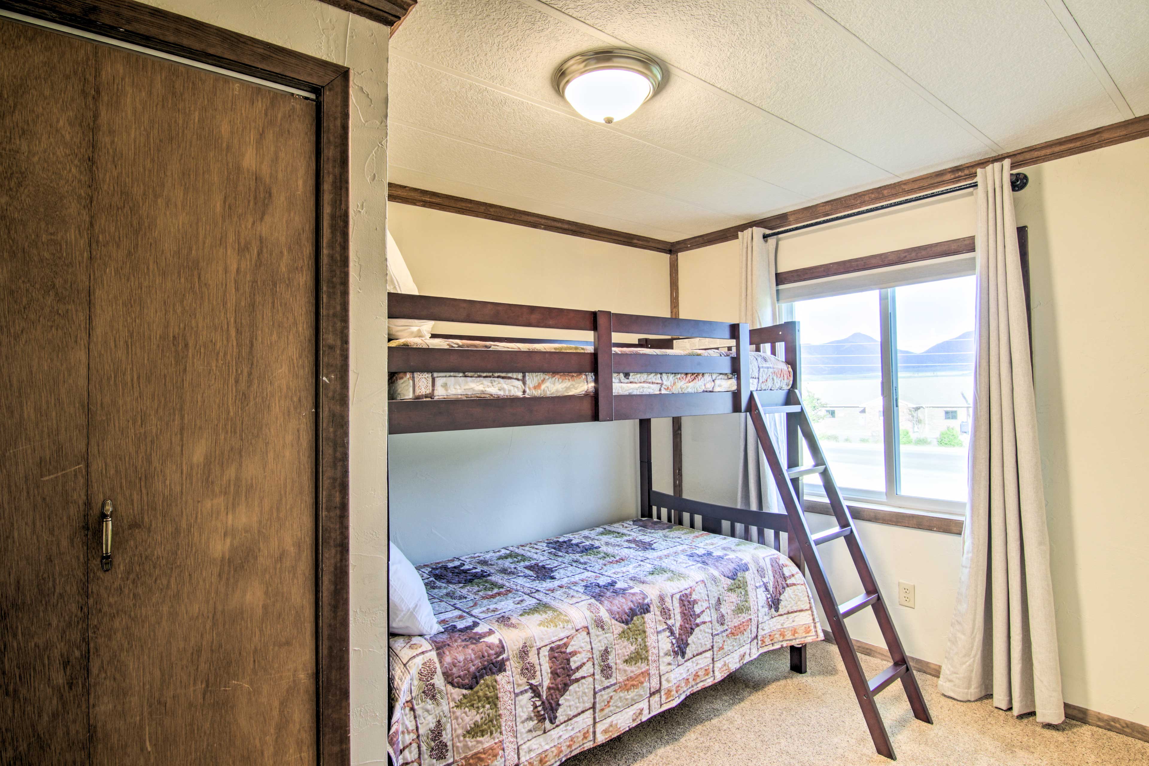 Bedroom 3 | Twin Bunk Bed