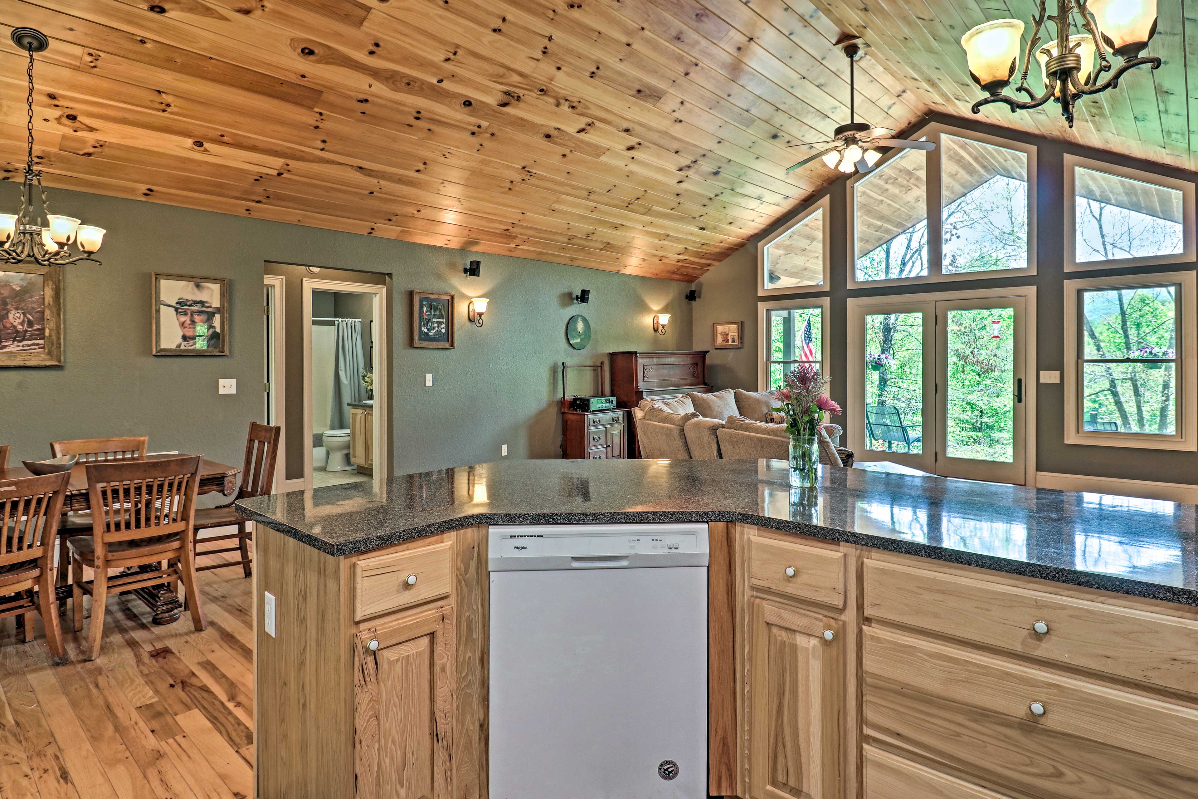 Fully Equipped Kitchen | Picture Windows