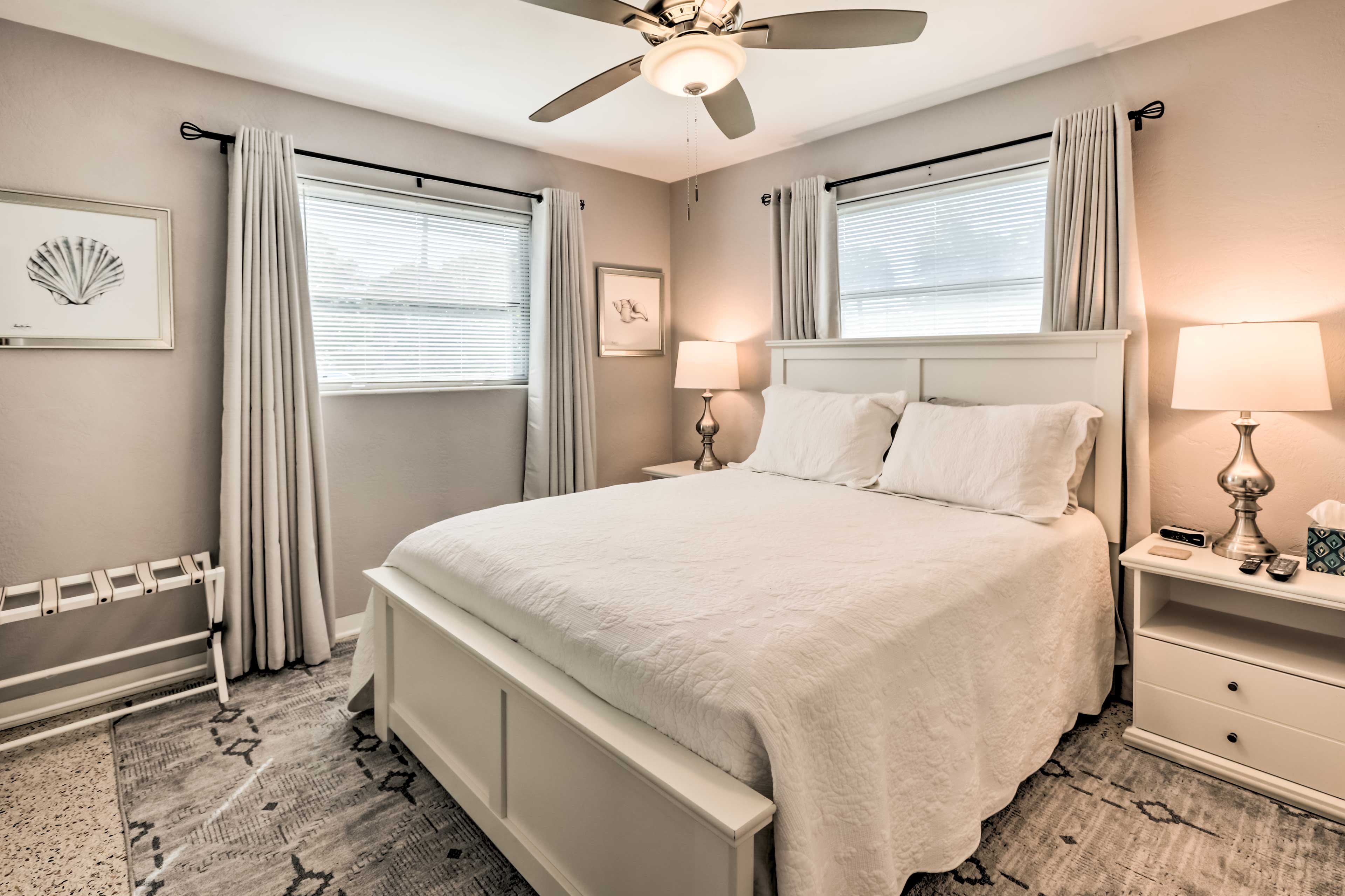 Bedroom 1 | Queen Bed | Linens Provided