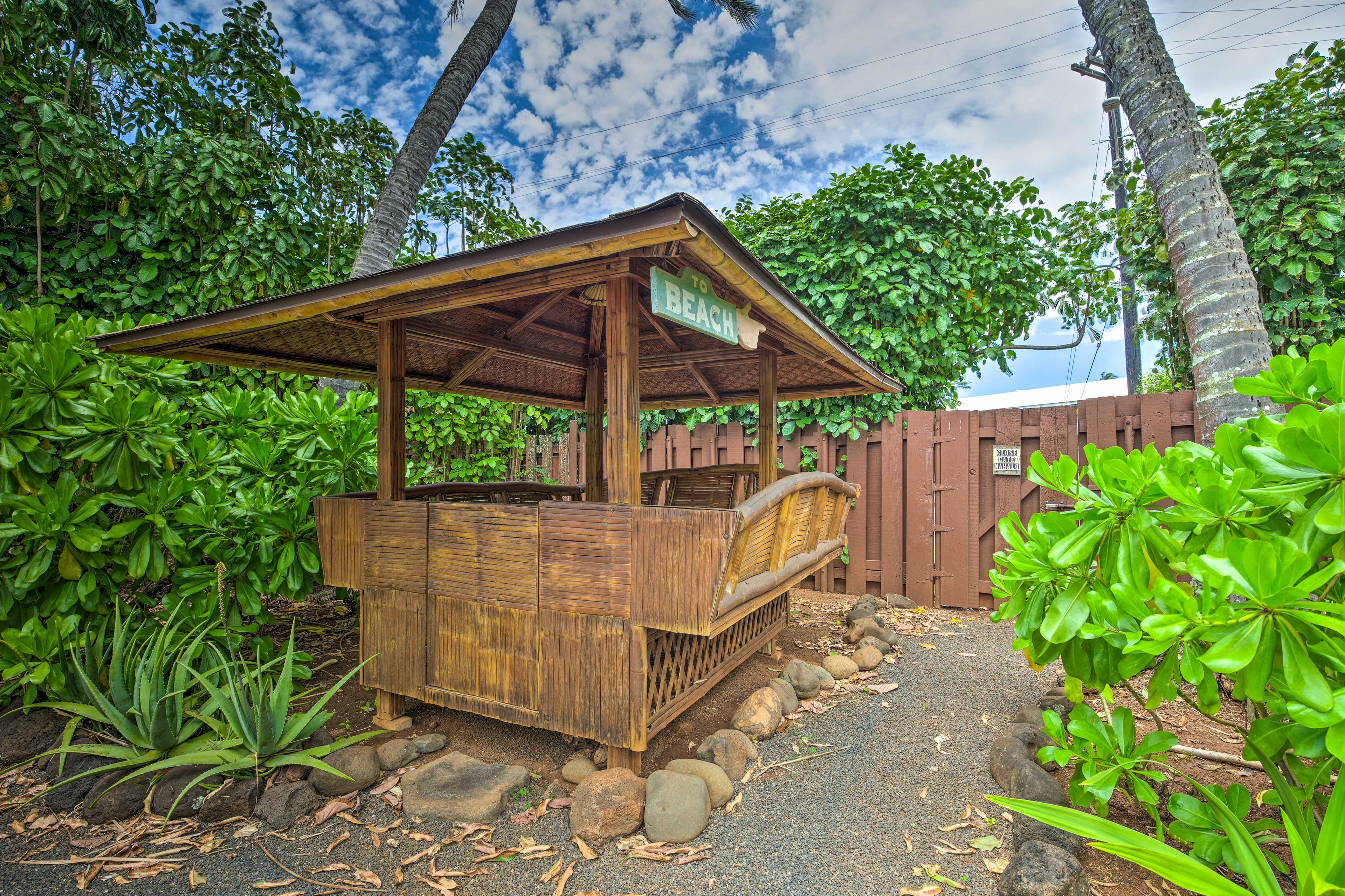 Shared Gazebo | Gas Grill