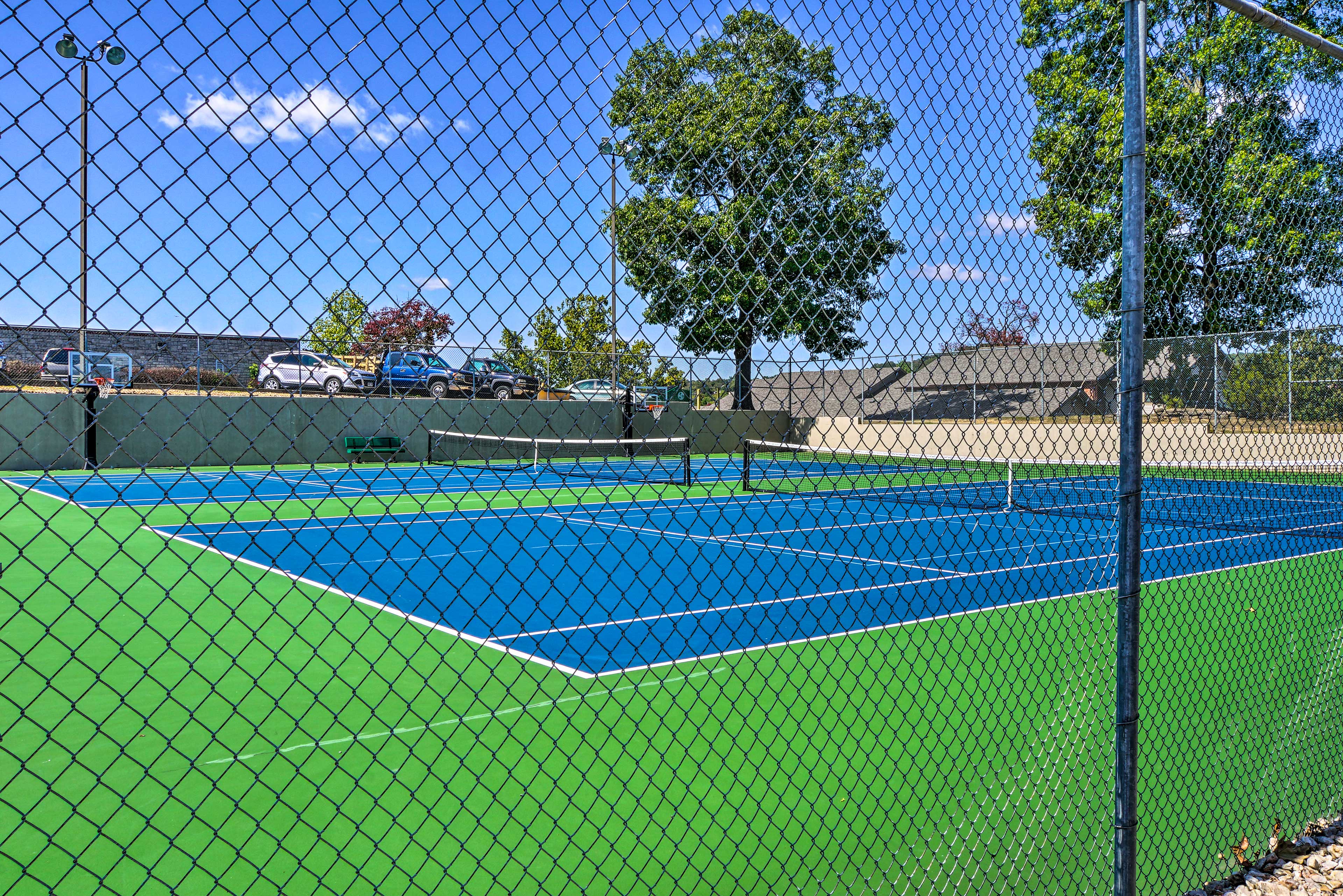 Community Amenities | Tennis Courts