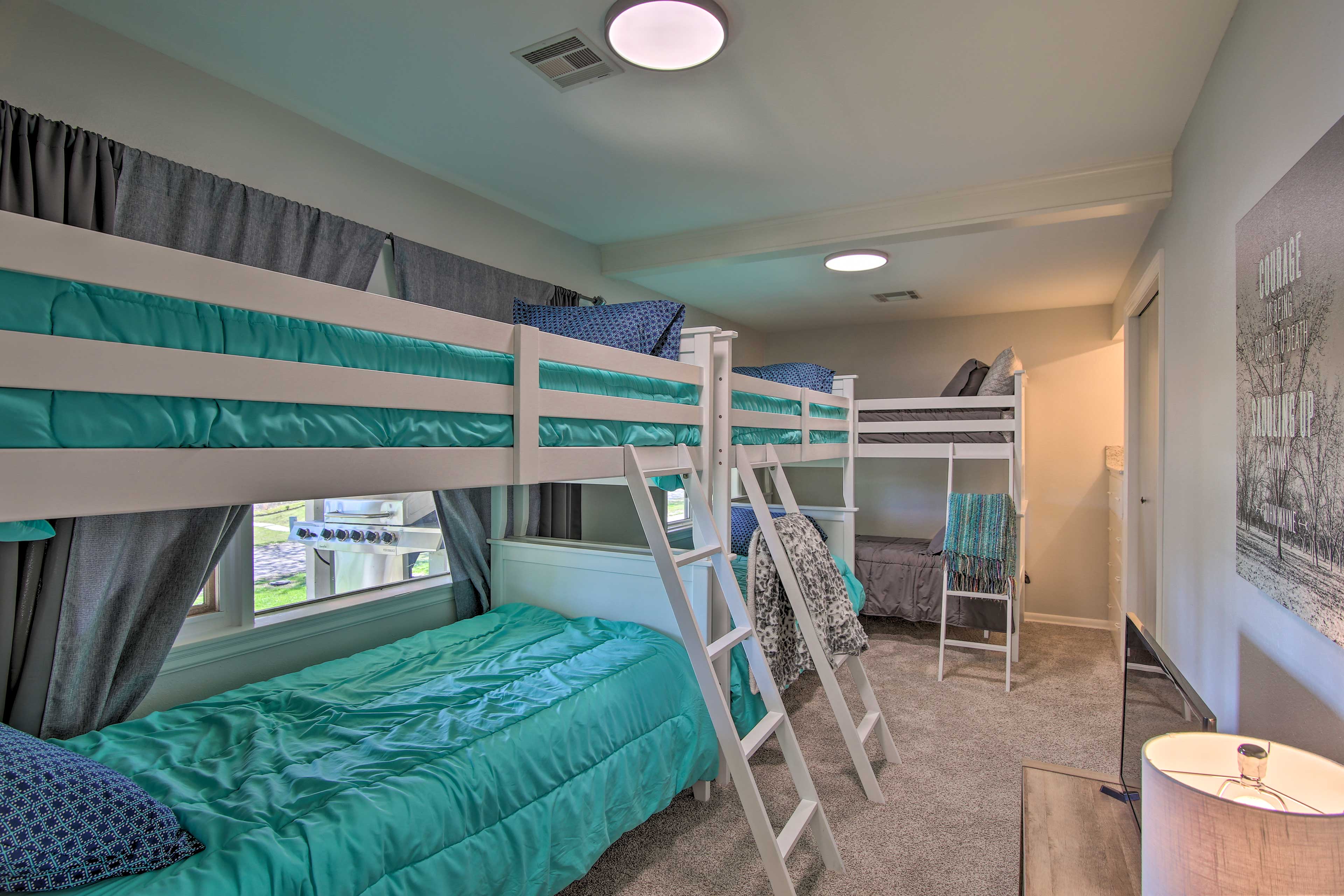 Bedroom 4 | 3 Twin Bunk Beds