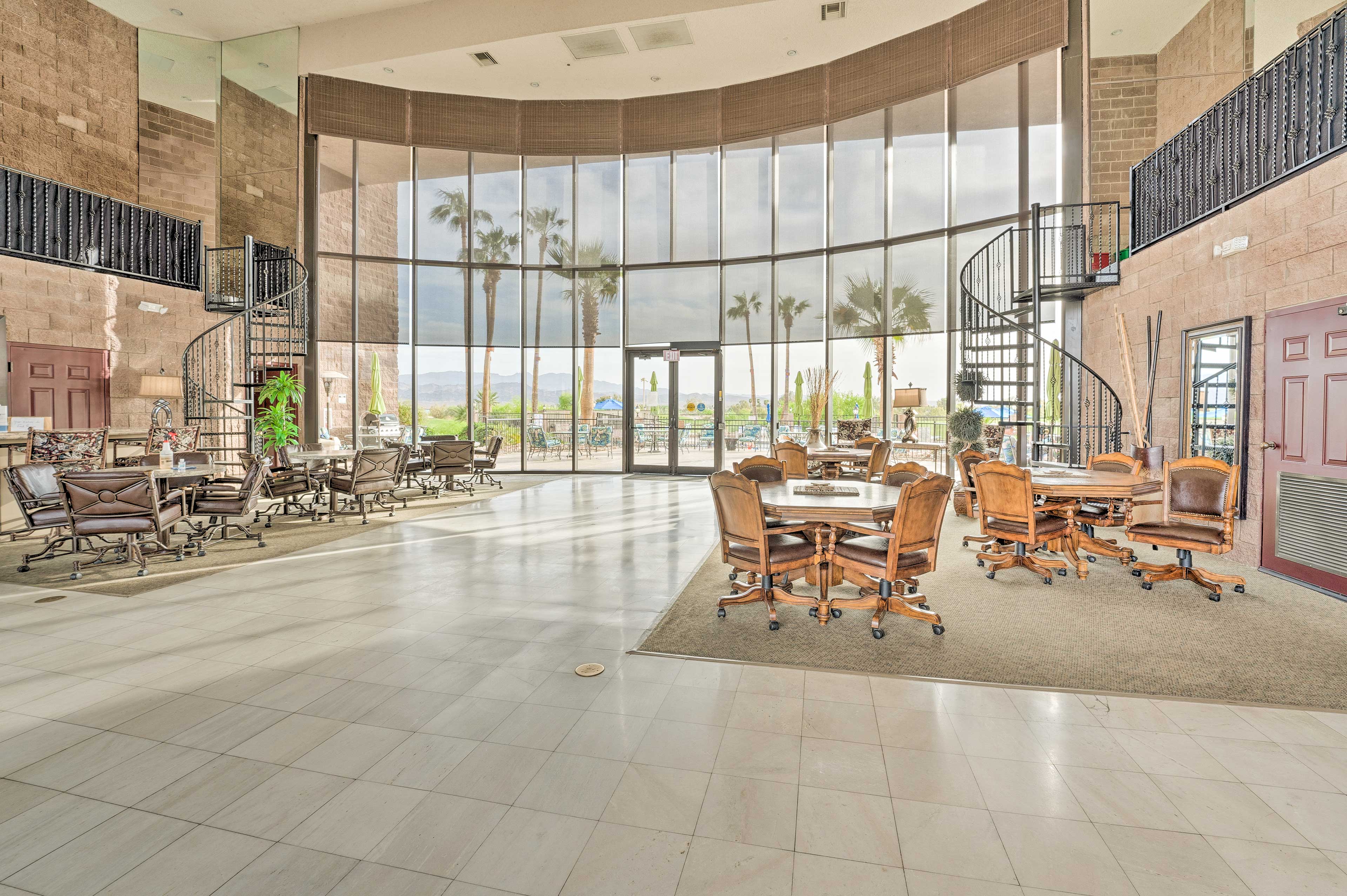 Condominium Lobby | Lounge Area w/ Library