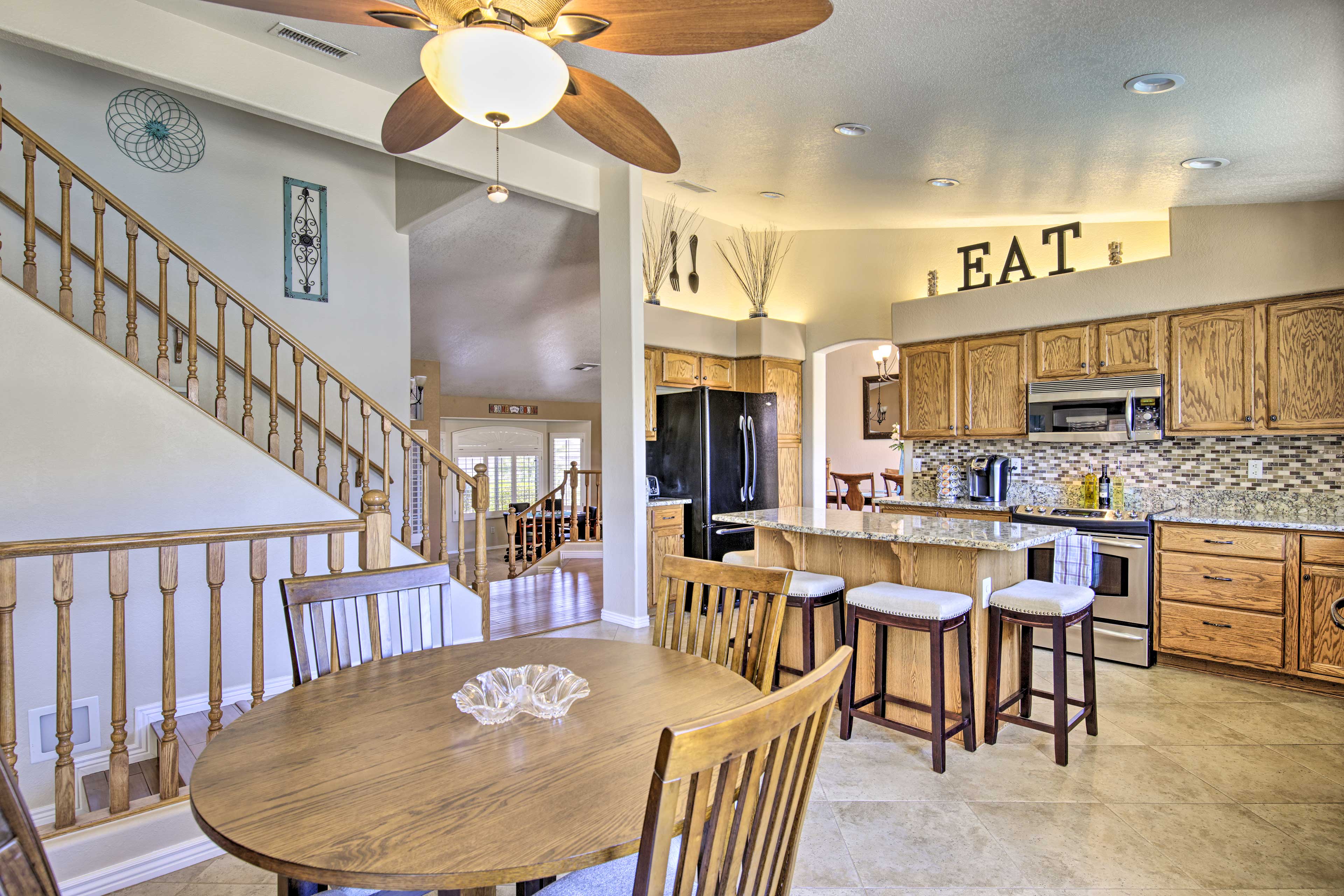 Kitchen | Fully Equipped | Breakfast Table