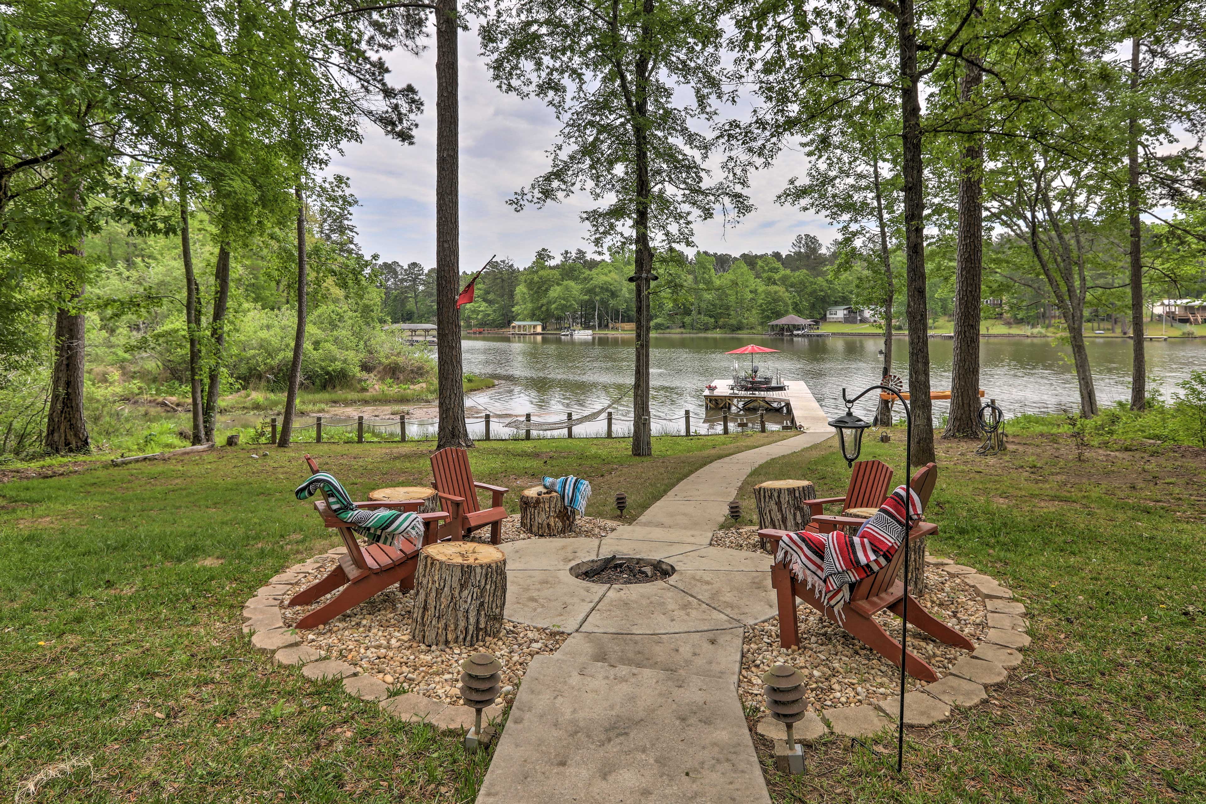 Lakefront Sparta Home: Fire Pit, Dock & Kayak