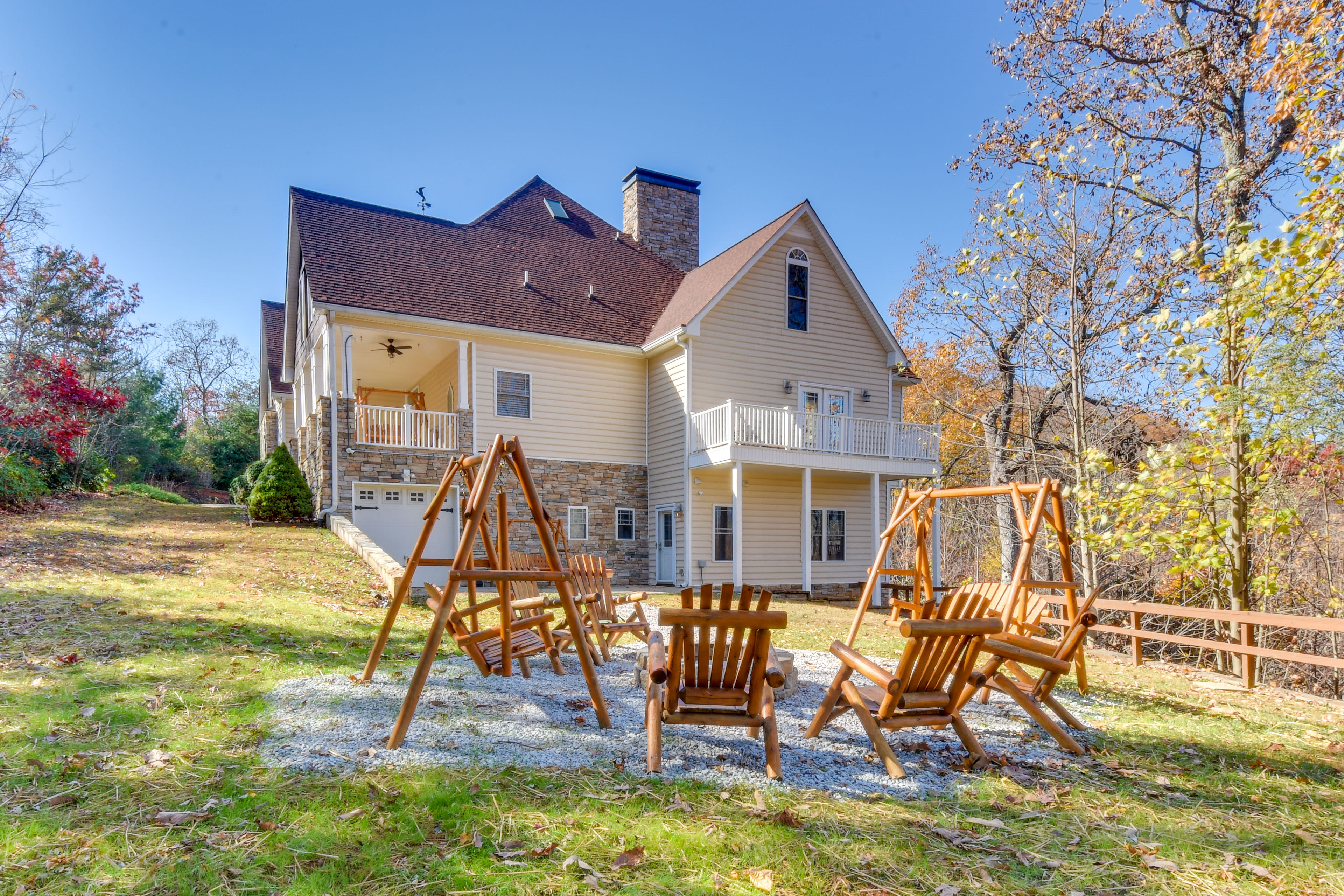 Backyard | Fire Pit