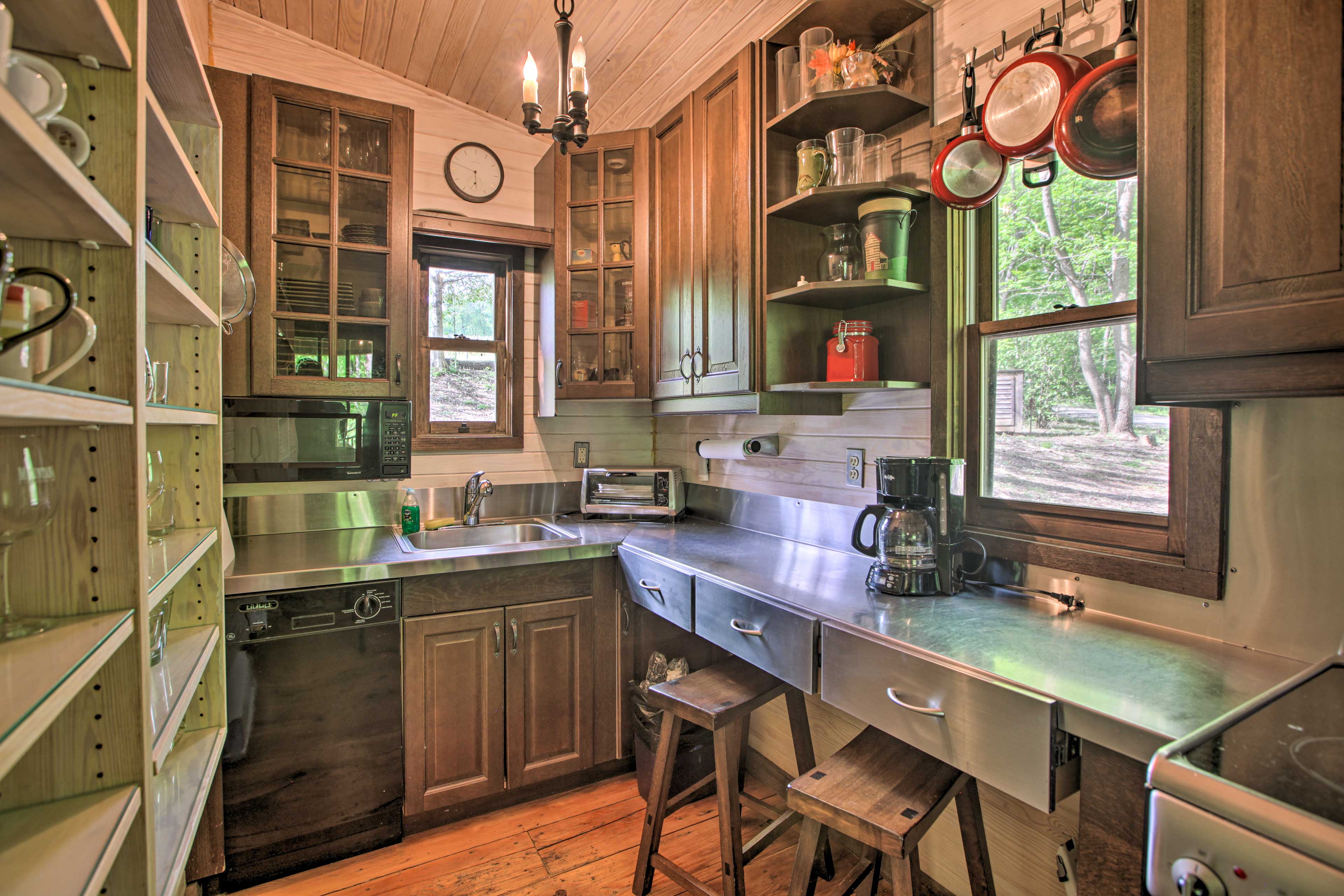 Kitchen | Fully Equipped