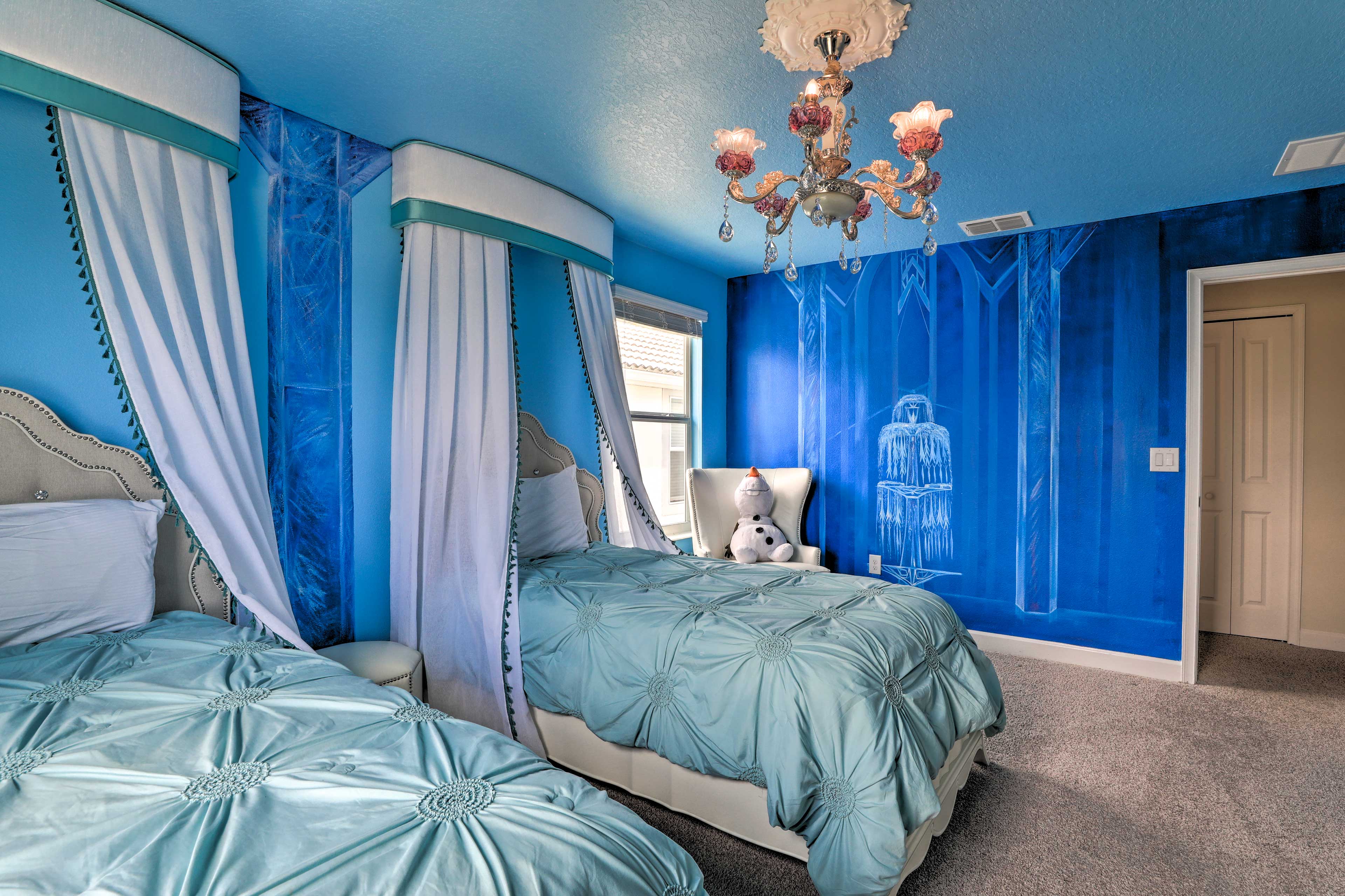 Bedroom 4 | Frozen Theme