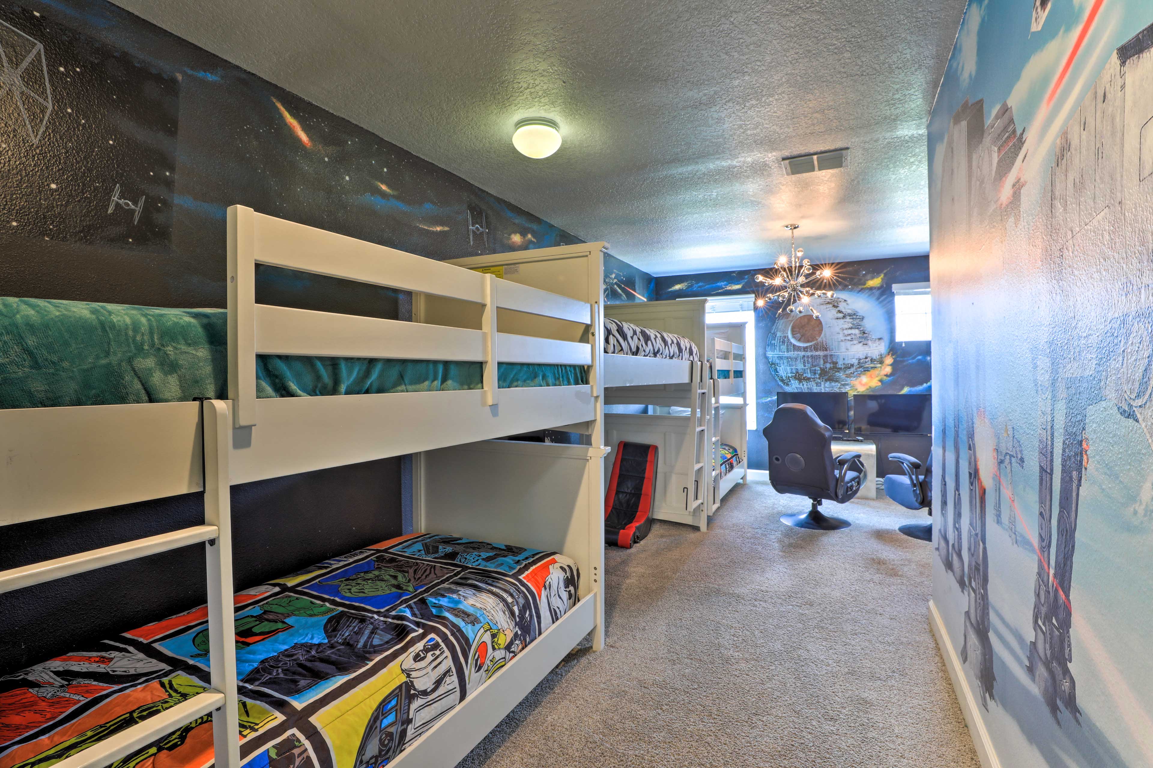 Bedroom 5 | 2 Twin Bunk Beds