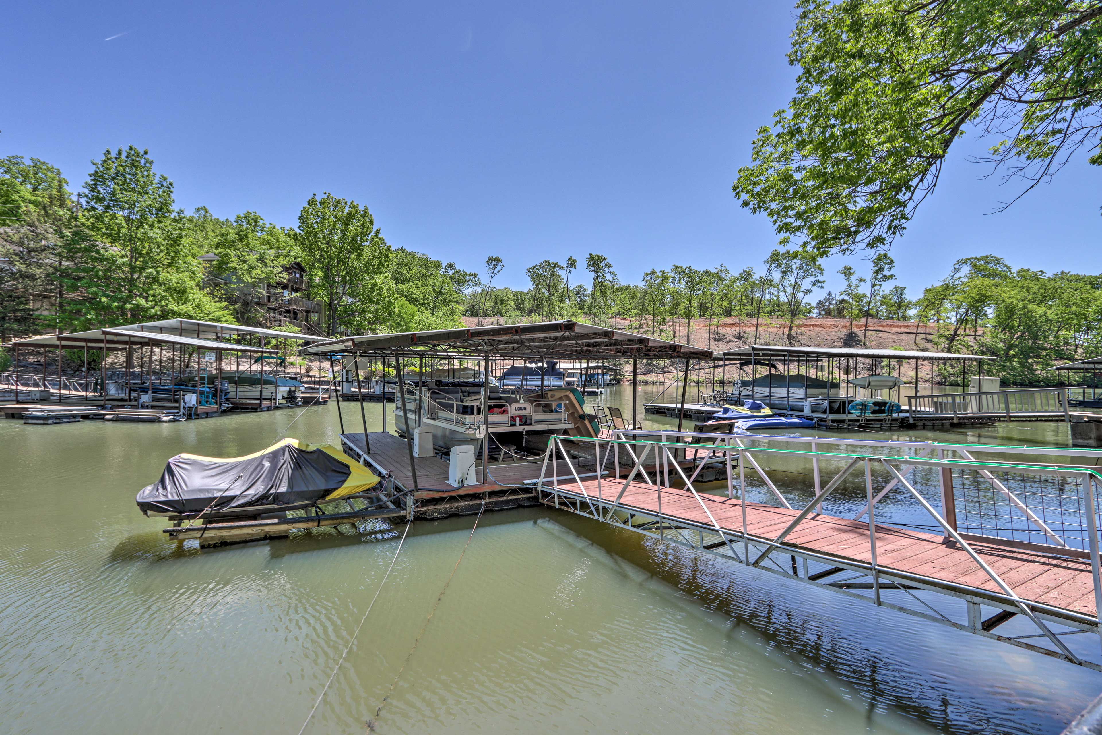 Private Boat Dock | 3 Kayaks Provided