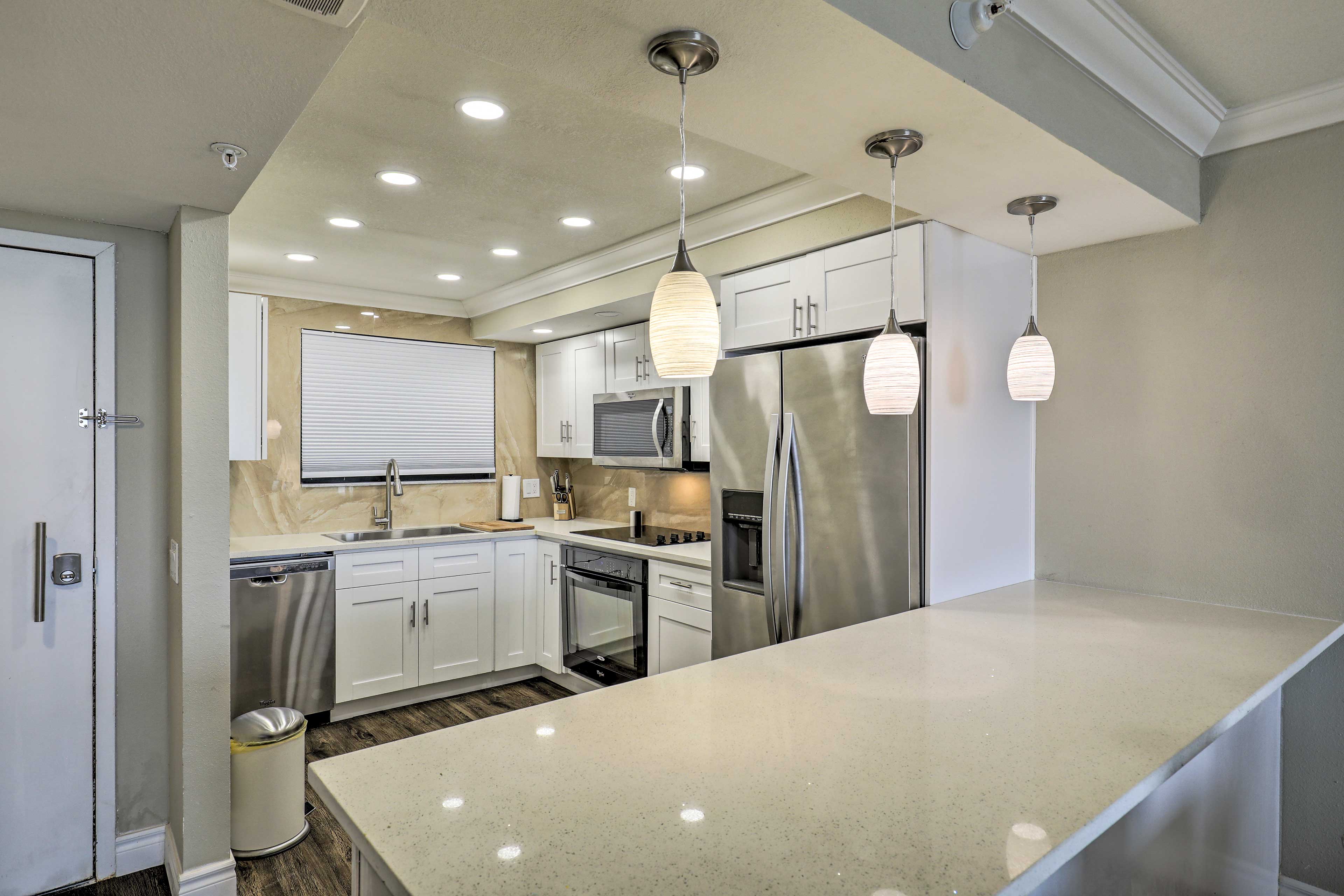 Kitchen | Fully Equipped | Stainless Steel Appliances