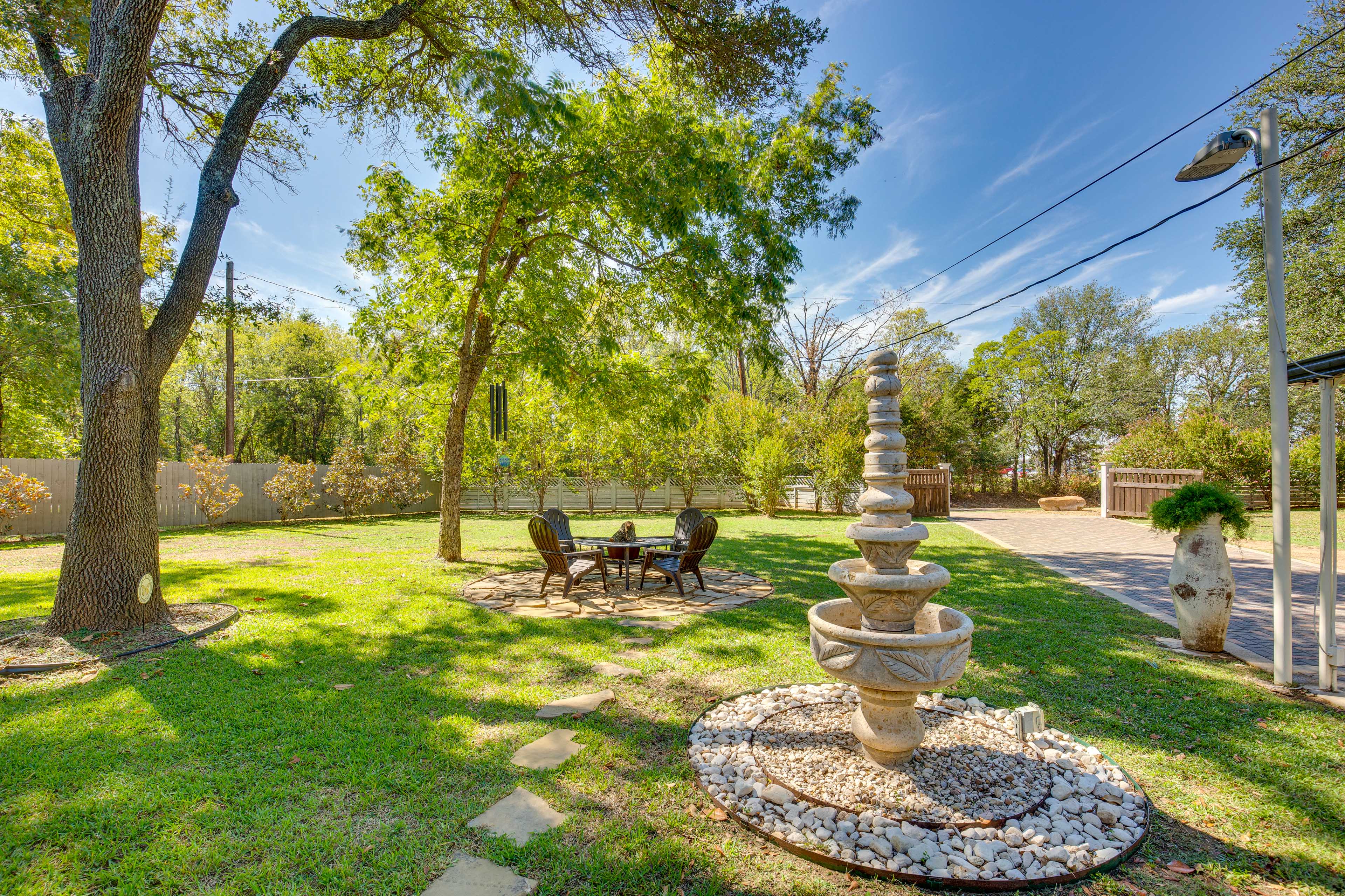 Front Outdoor Space