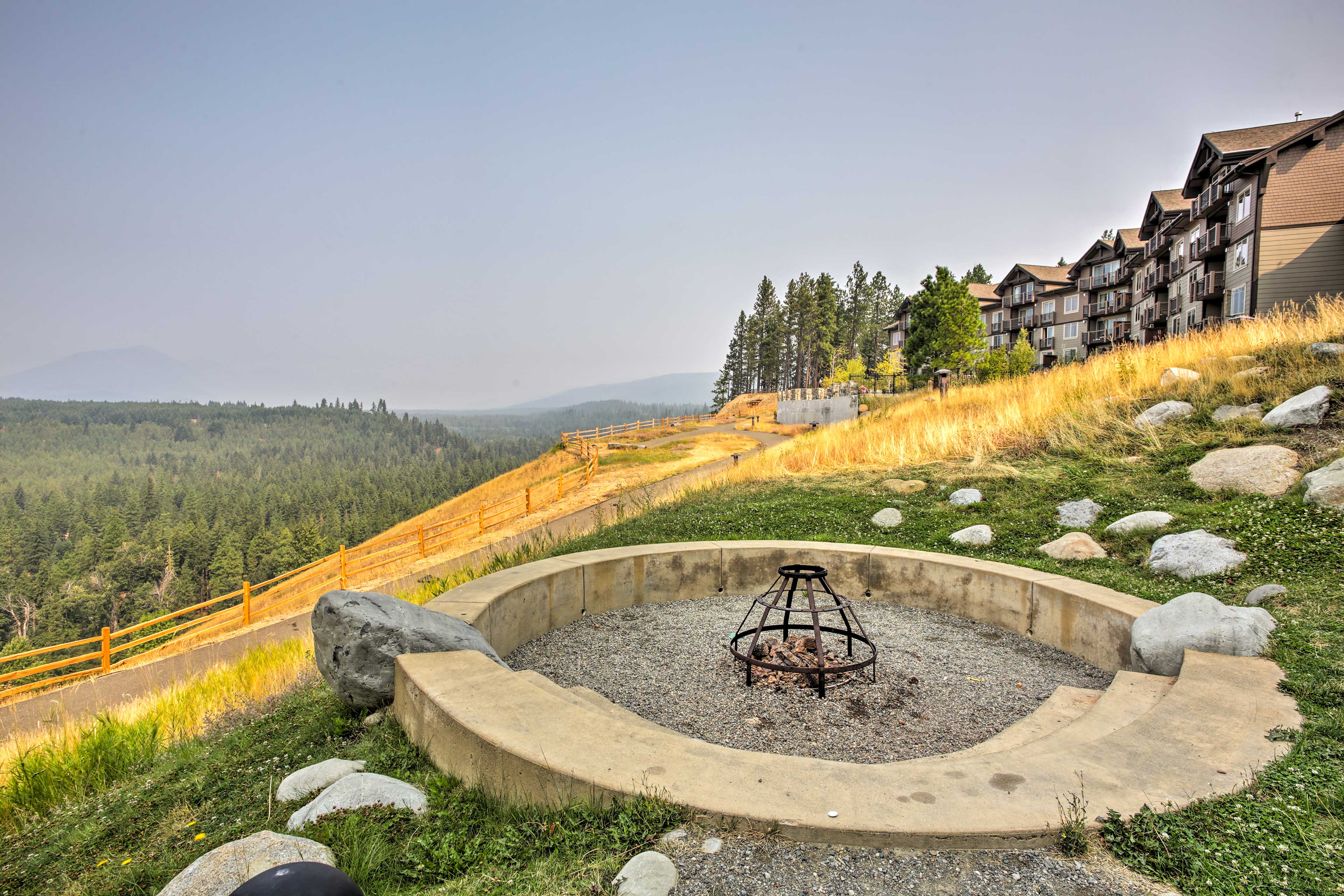 Community Amenities | Fire Pit & Bike Trail