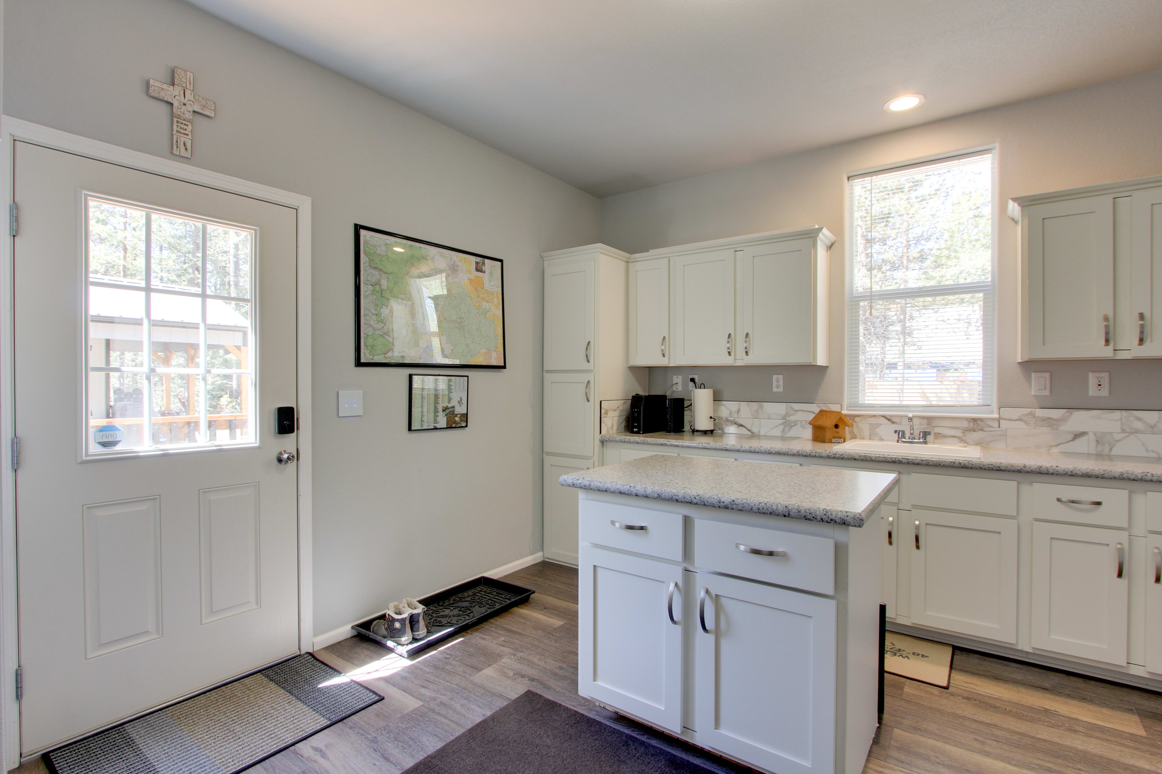 Laundry Room | Washer & Dryer