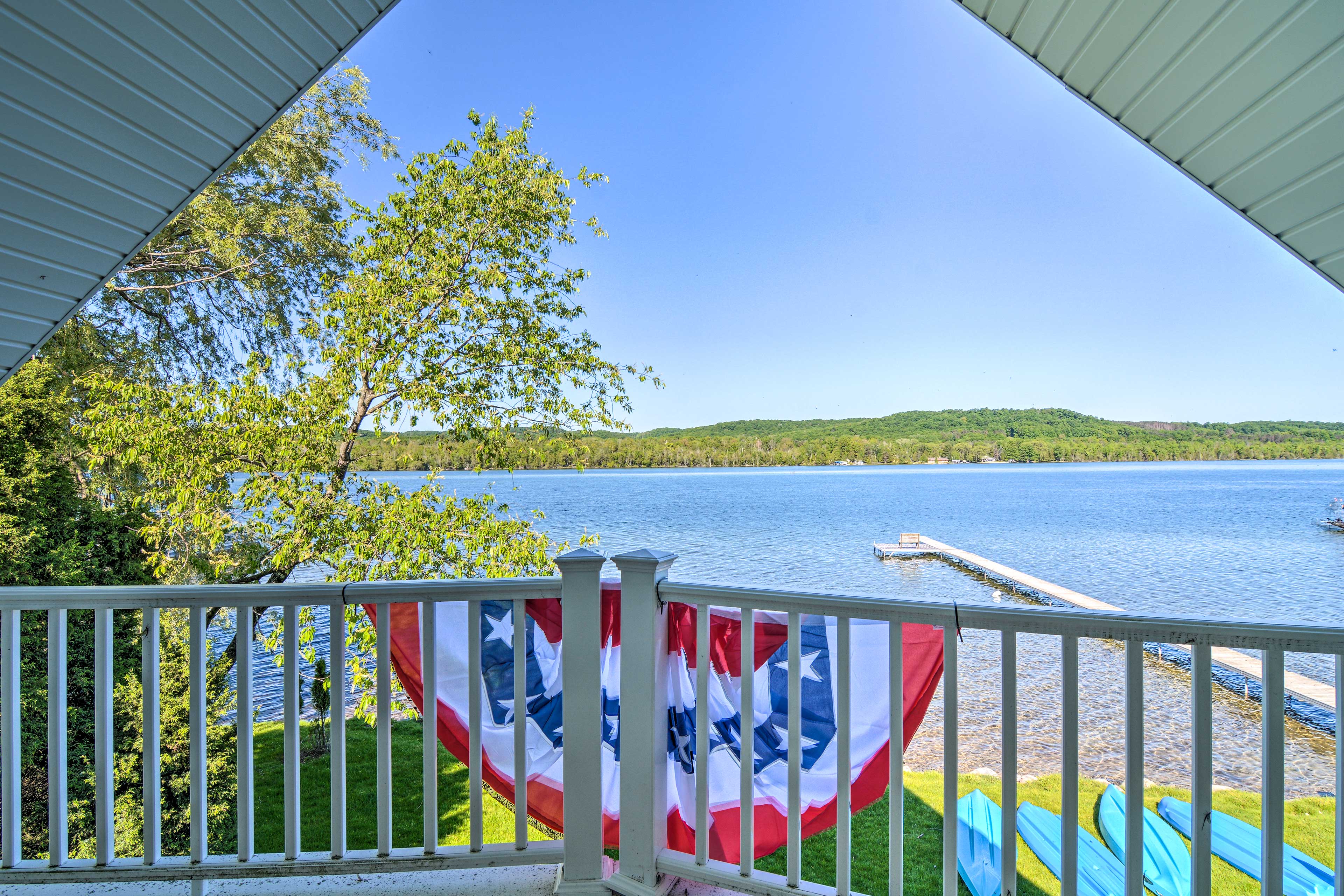 Private Balcony | 2nd Floor