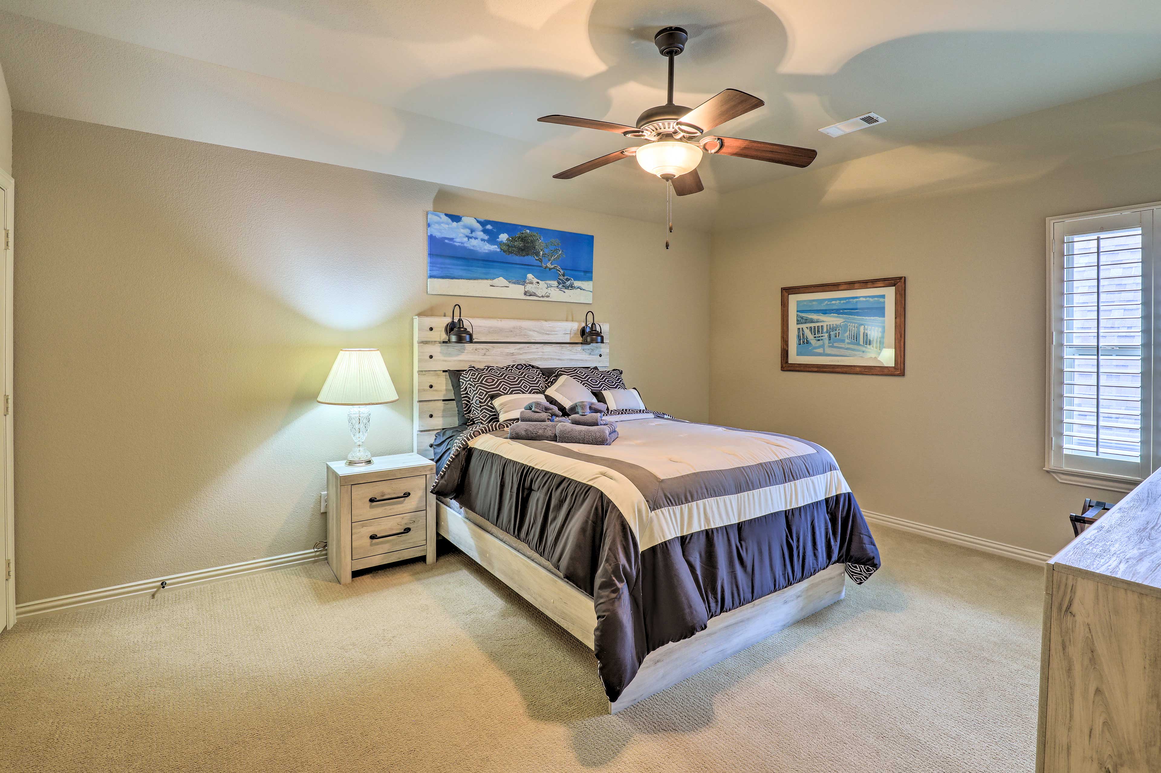 Bedroom 4 | Upper Level | Queen Bed