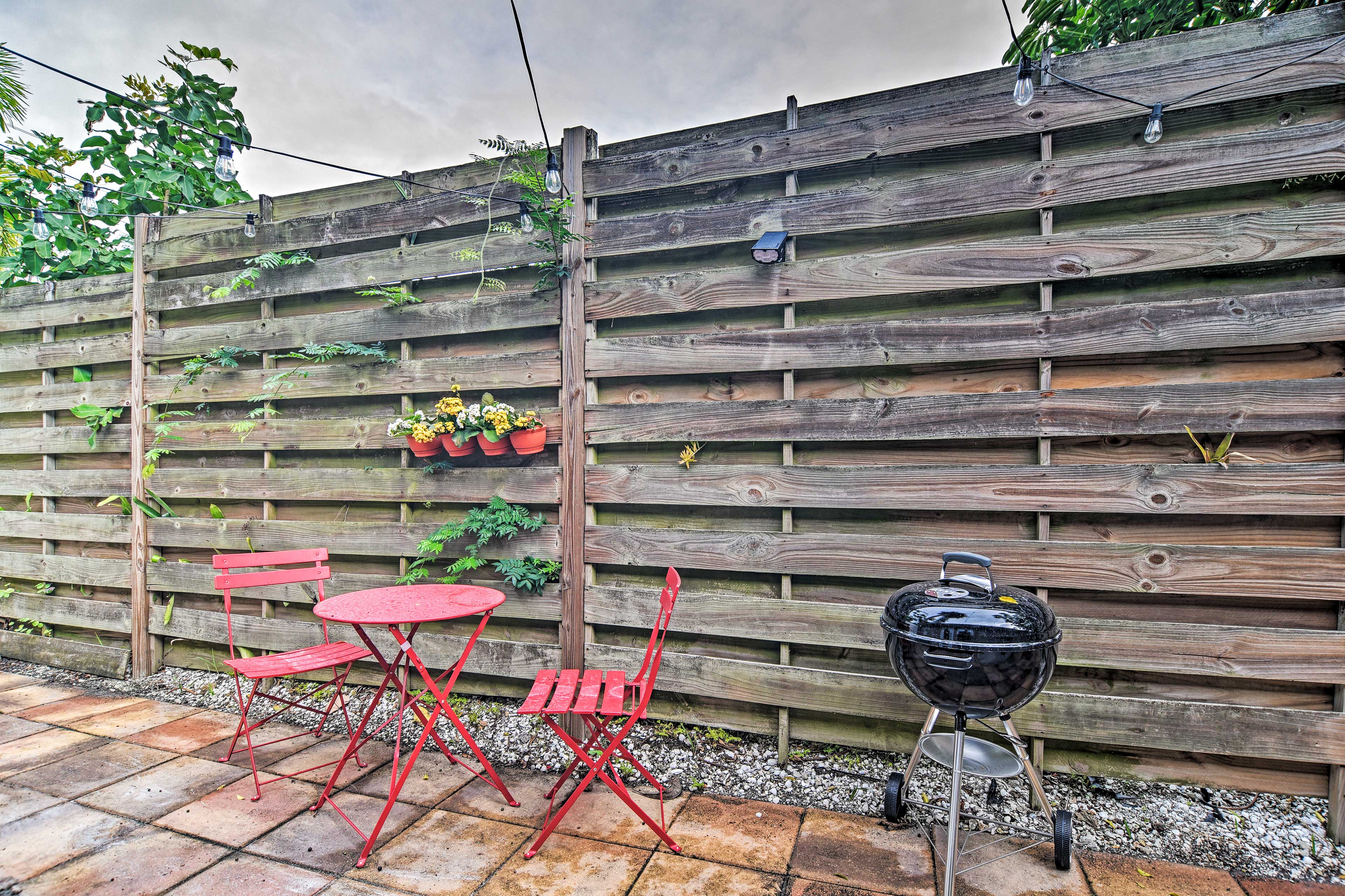 Patio Area | Charcoal Grill